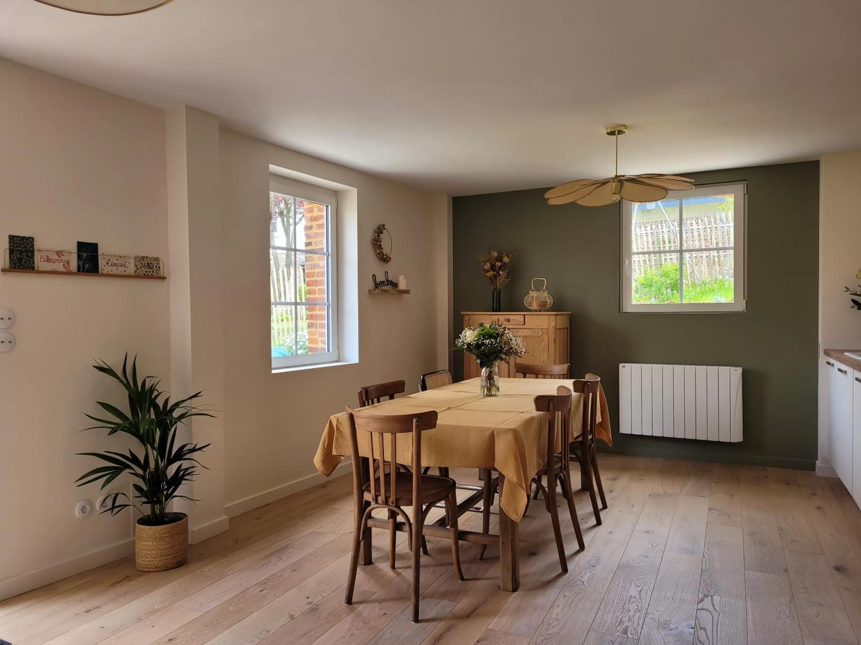 Dining Area in Les Fabulettes