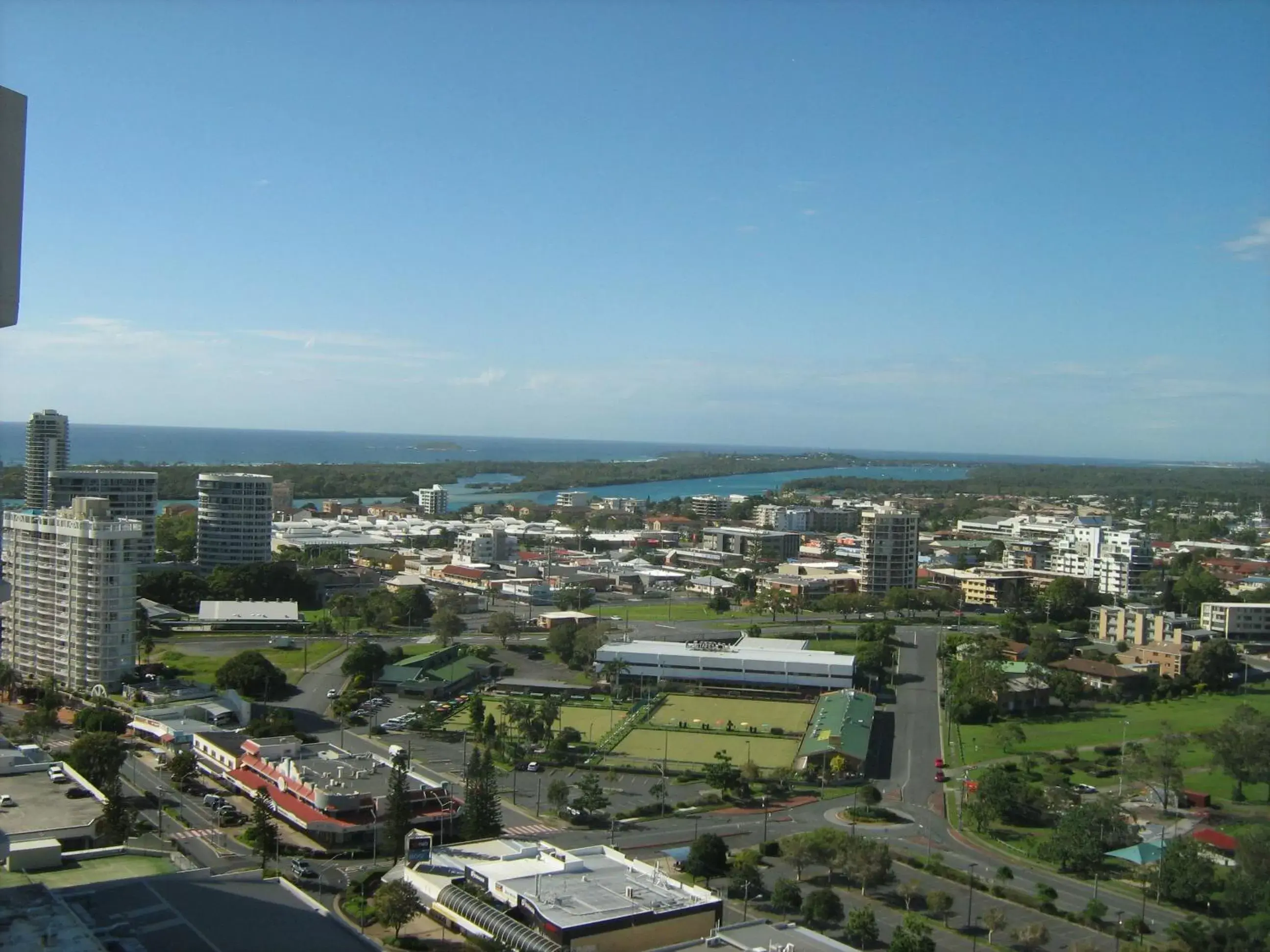 Bird's eye view, Bird's-eye View in Points North Apartments