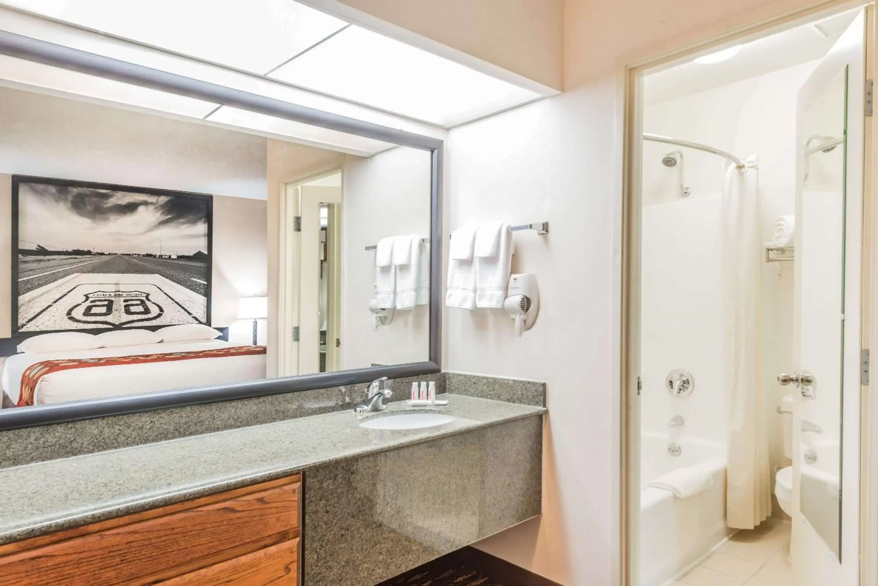 Bathroom in Super 8 by Wyndham Clovis