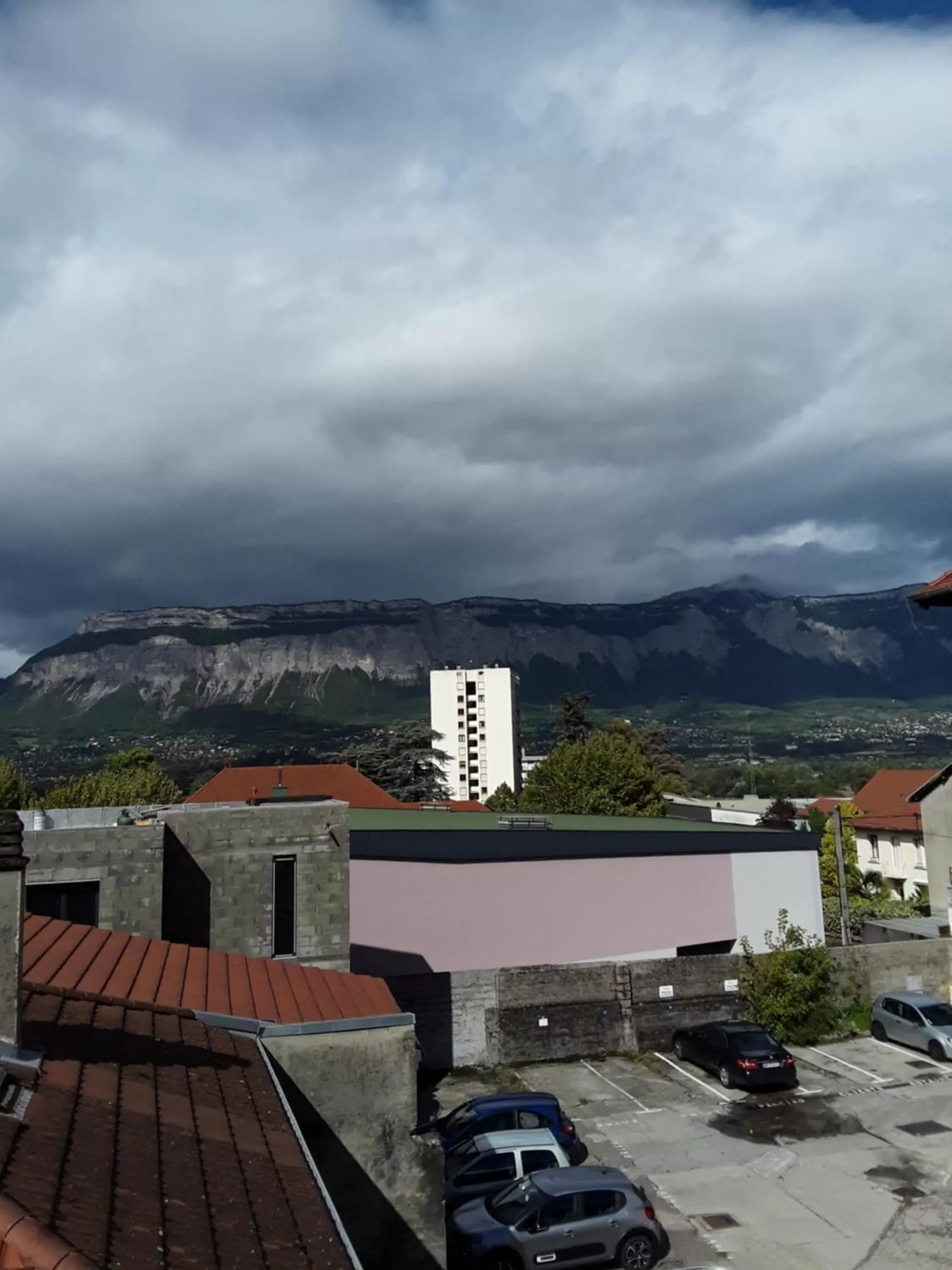 Mountain View in Hôtel du Midi