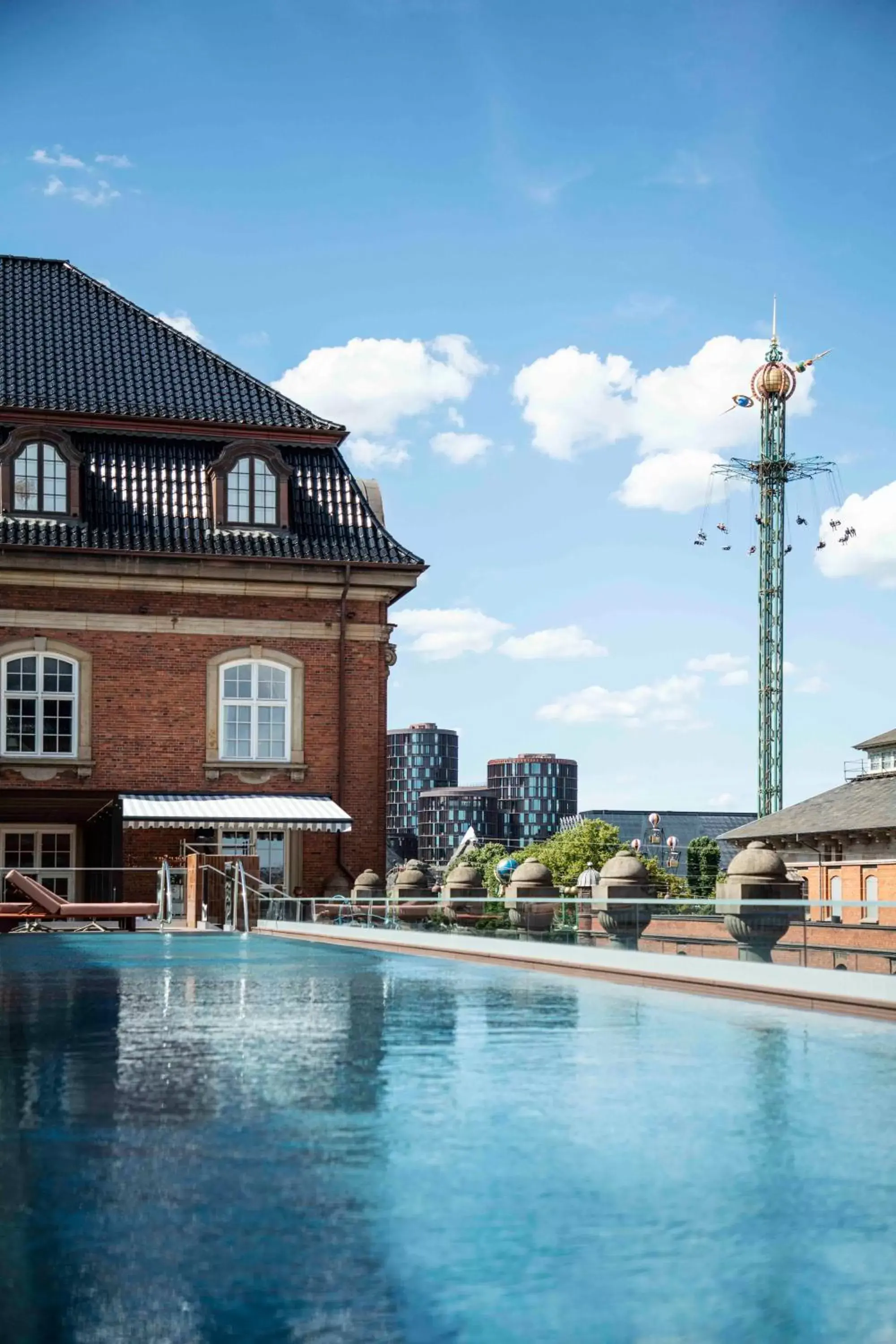 Swimming pool in Villa Copenhagen