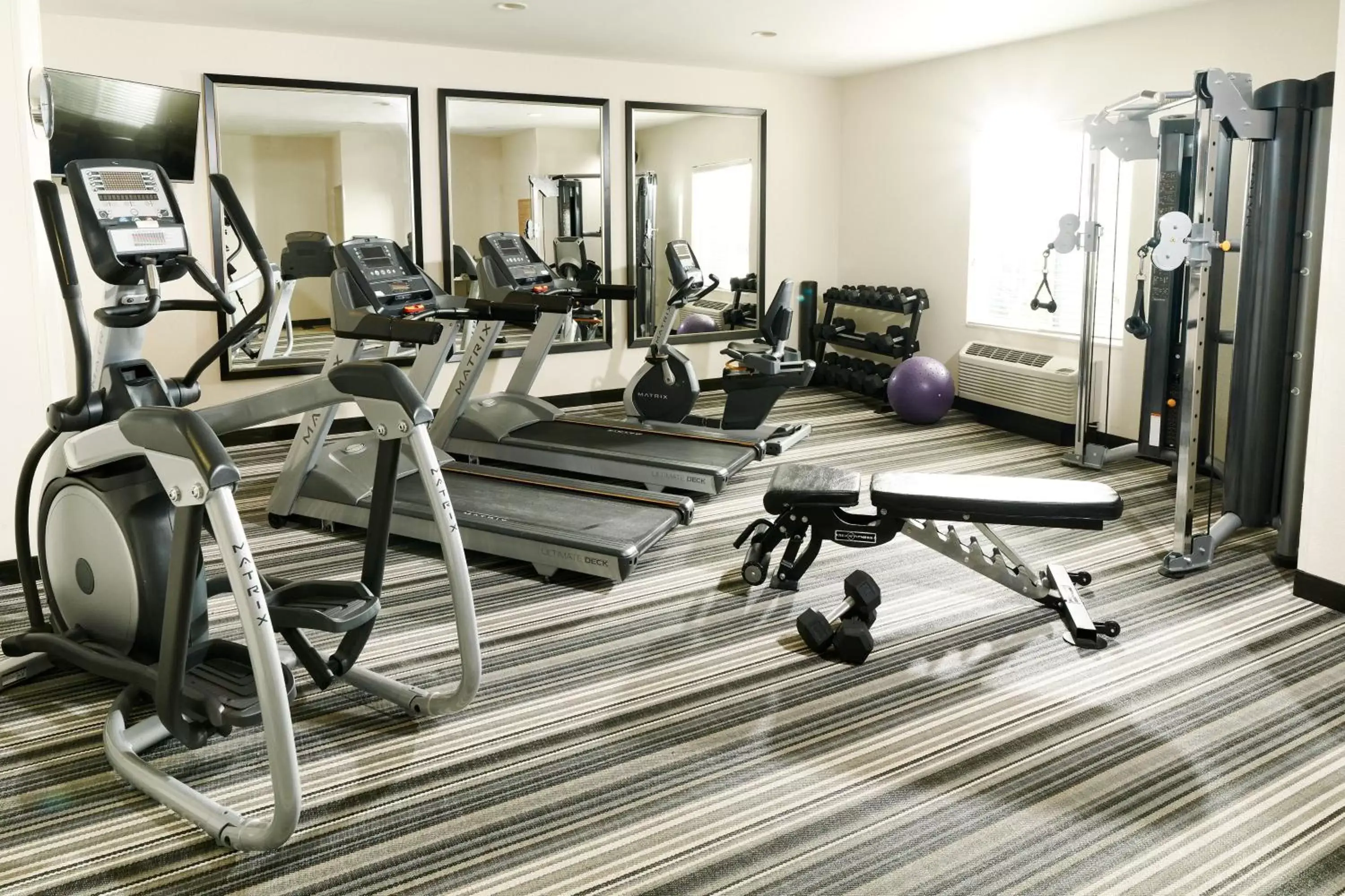 Fitness centre/facilities, Fitness Center/Facilities in Candlewood Suites Midland, an IHG Hotel