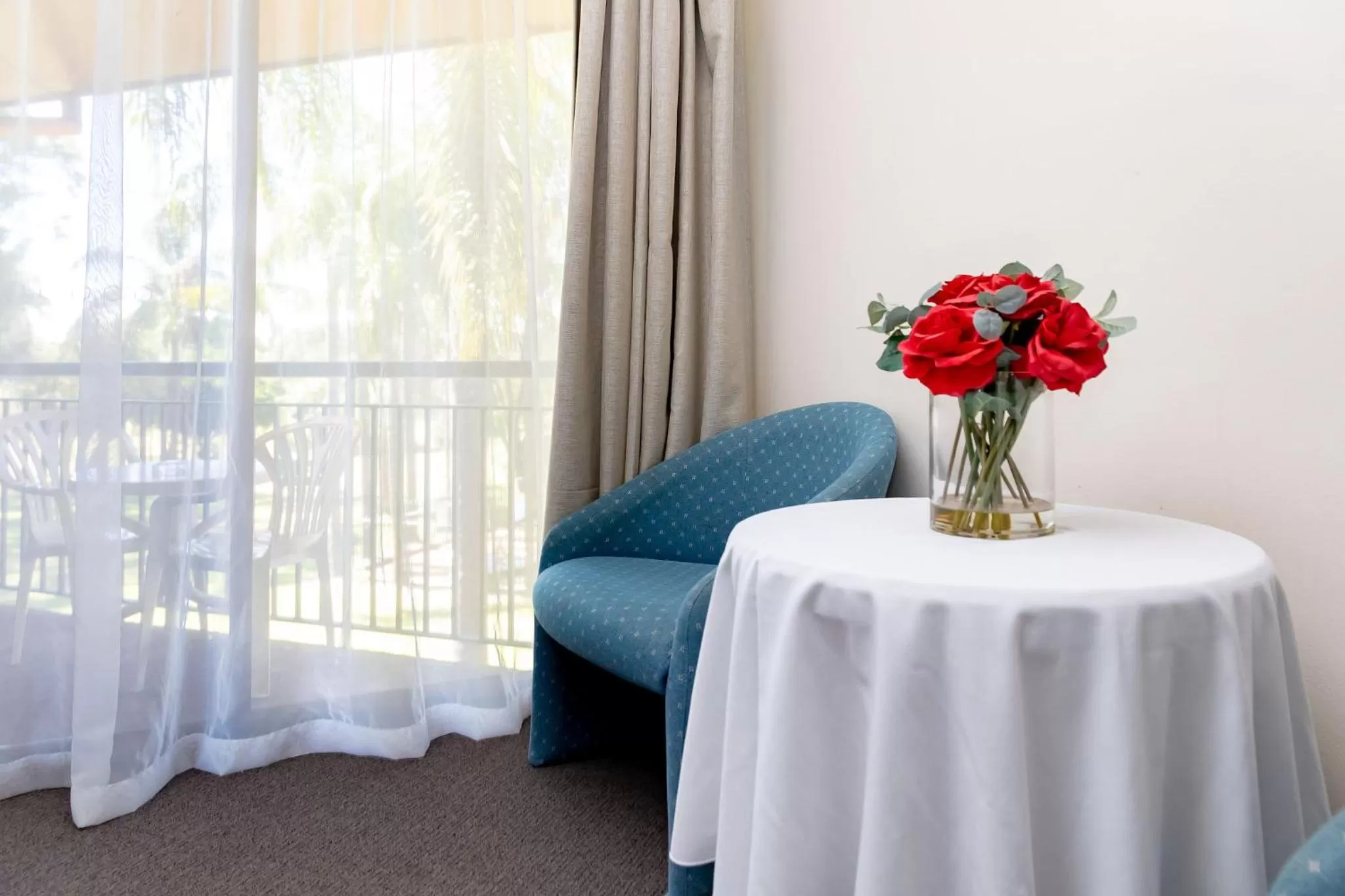 Seating area in Charbonnier Motor Inn