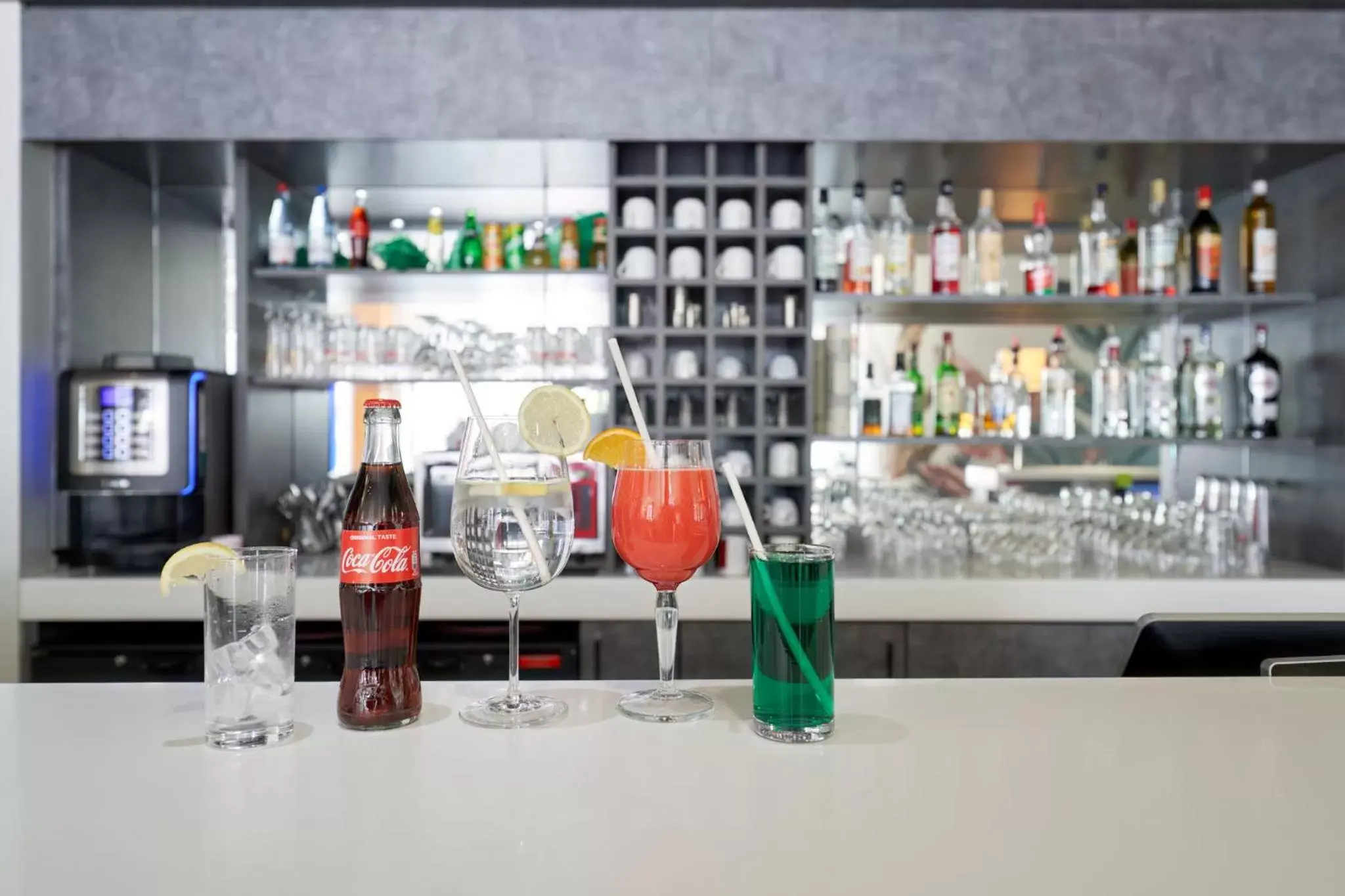 Lounge or bar in Holiday Inn Express Strasbourg Centre by IHG Lounge or bar in Holiday Inn Express Strasbourg Centre by IHG