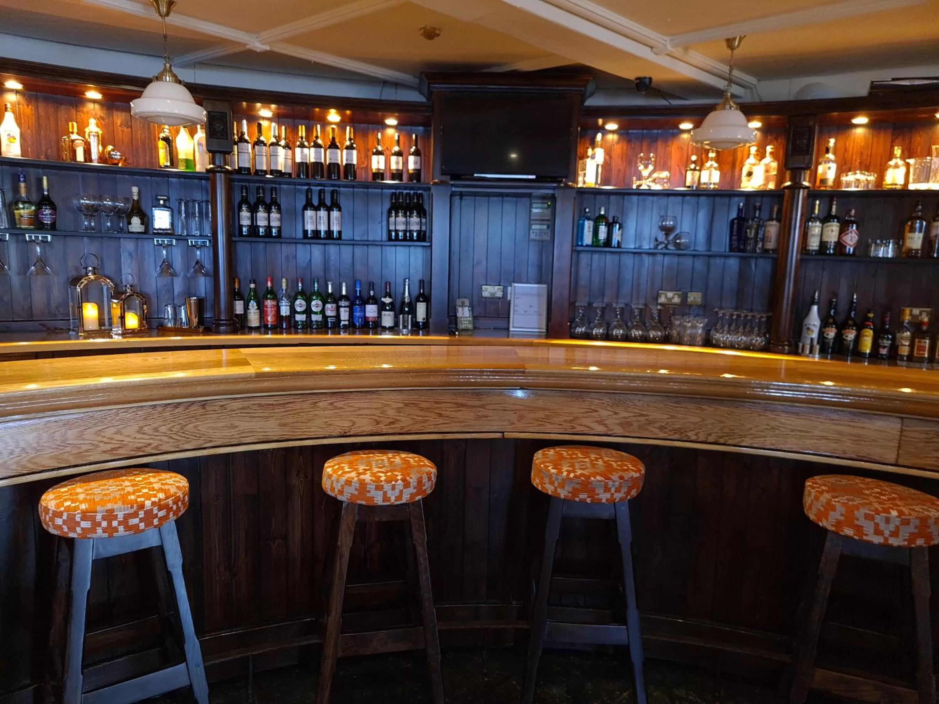 Lounge or bar in Killarney Court Hotel