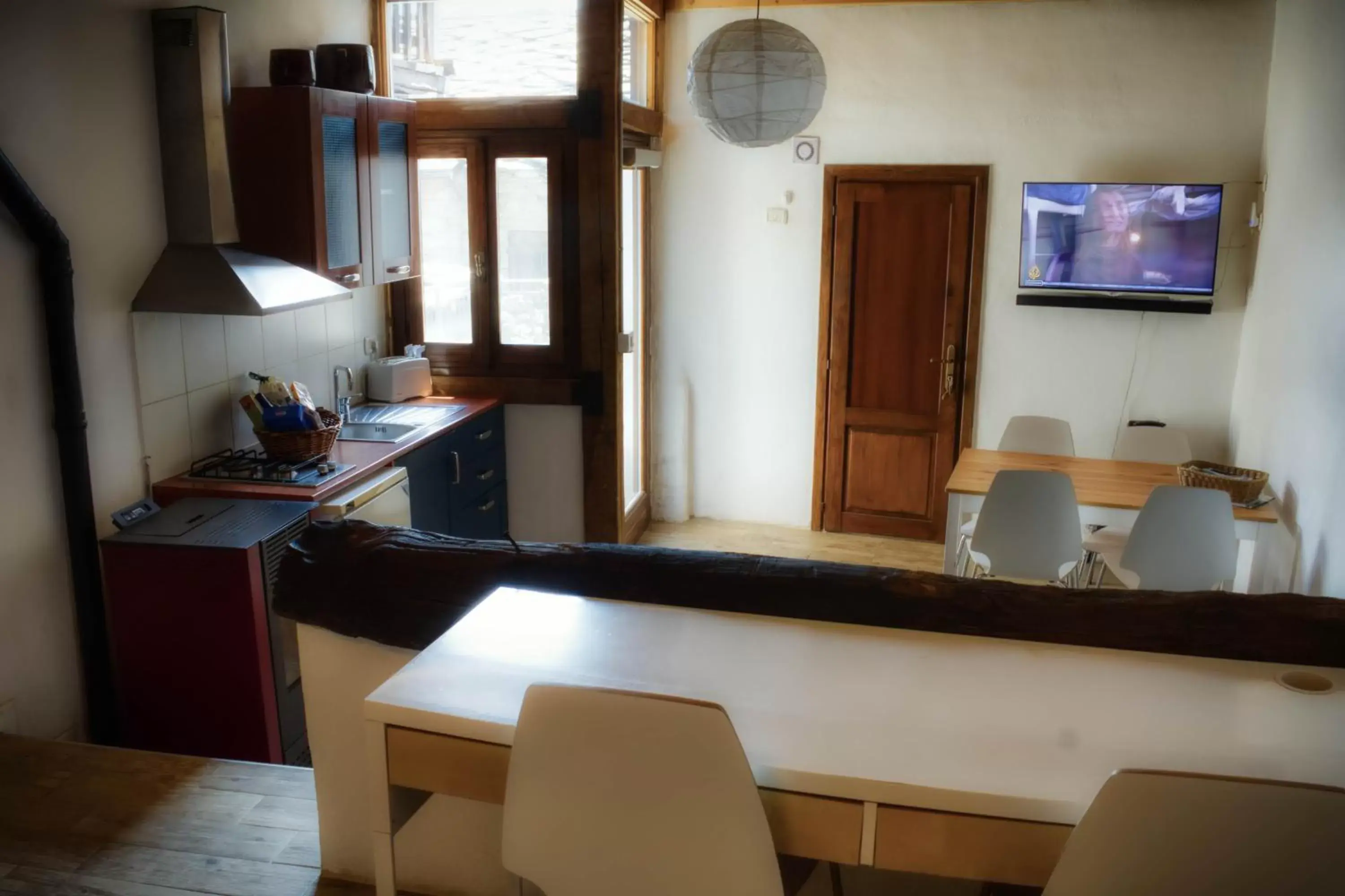 TV and multimedia, Kitchen/Kitchenette in Medieval Hamlet Malpertus