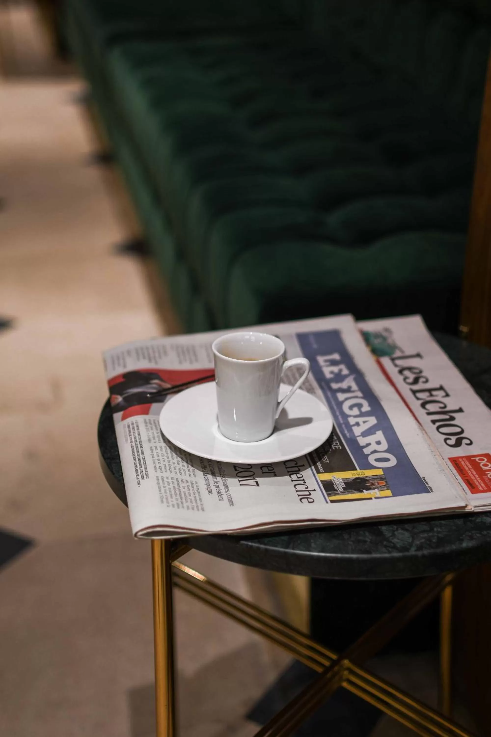 Living room in Hotel Parister Piscine & Spa