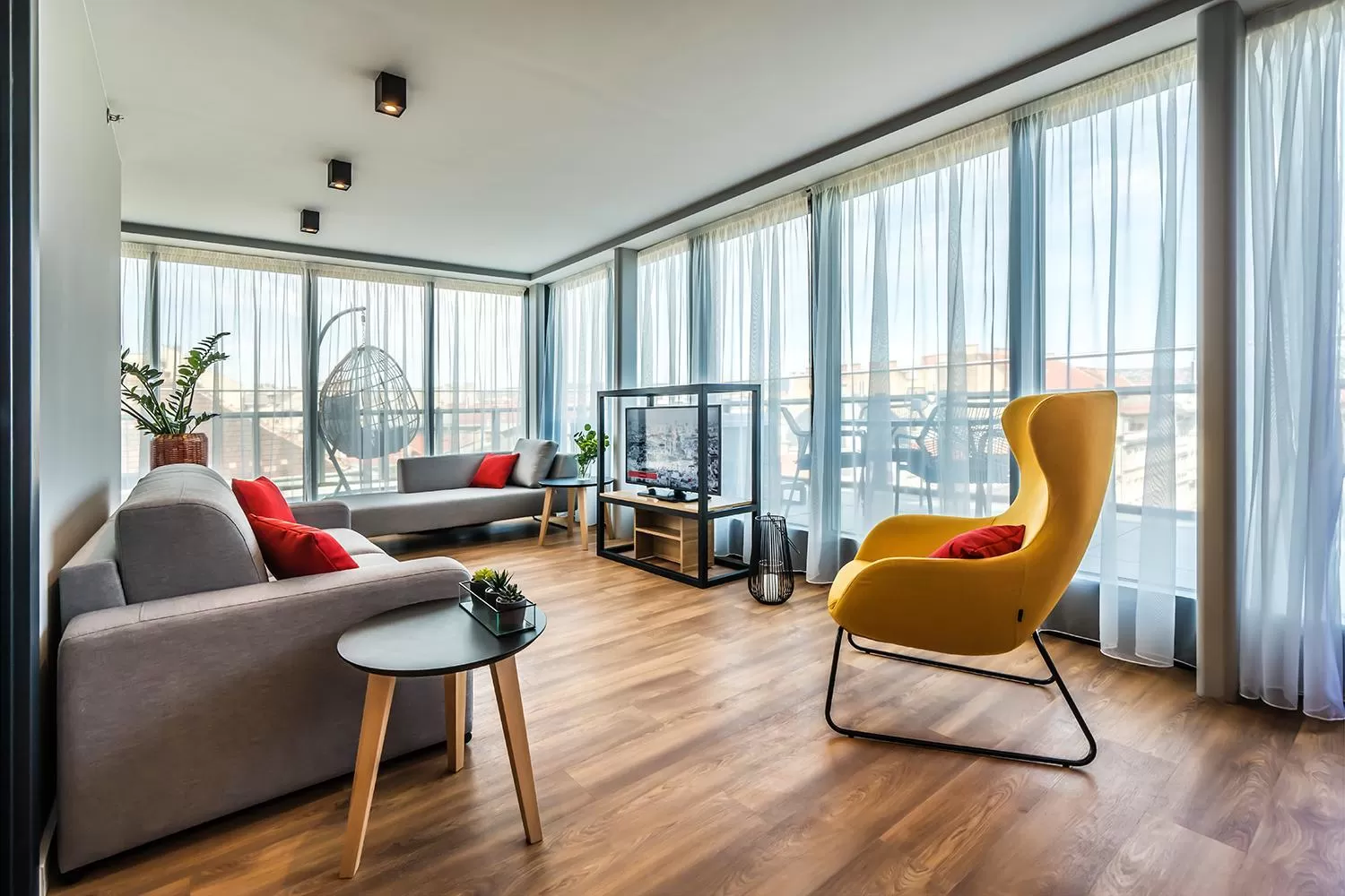 TV and multimedia in Up Hotel Budapest