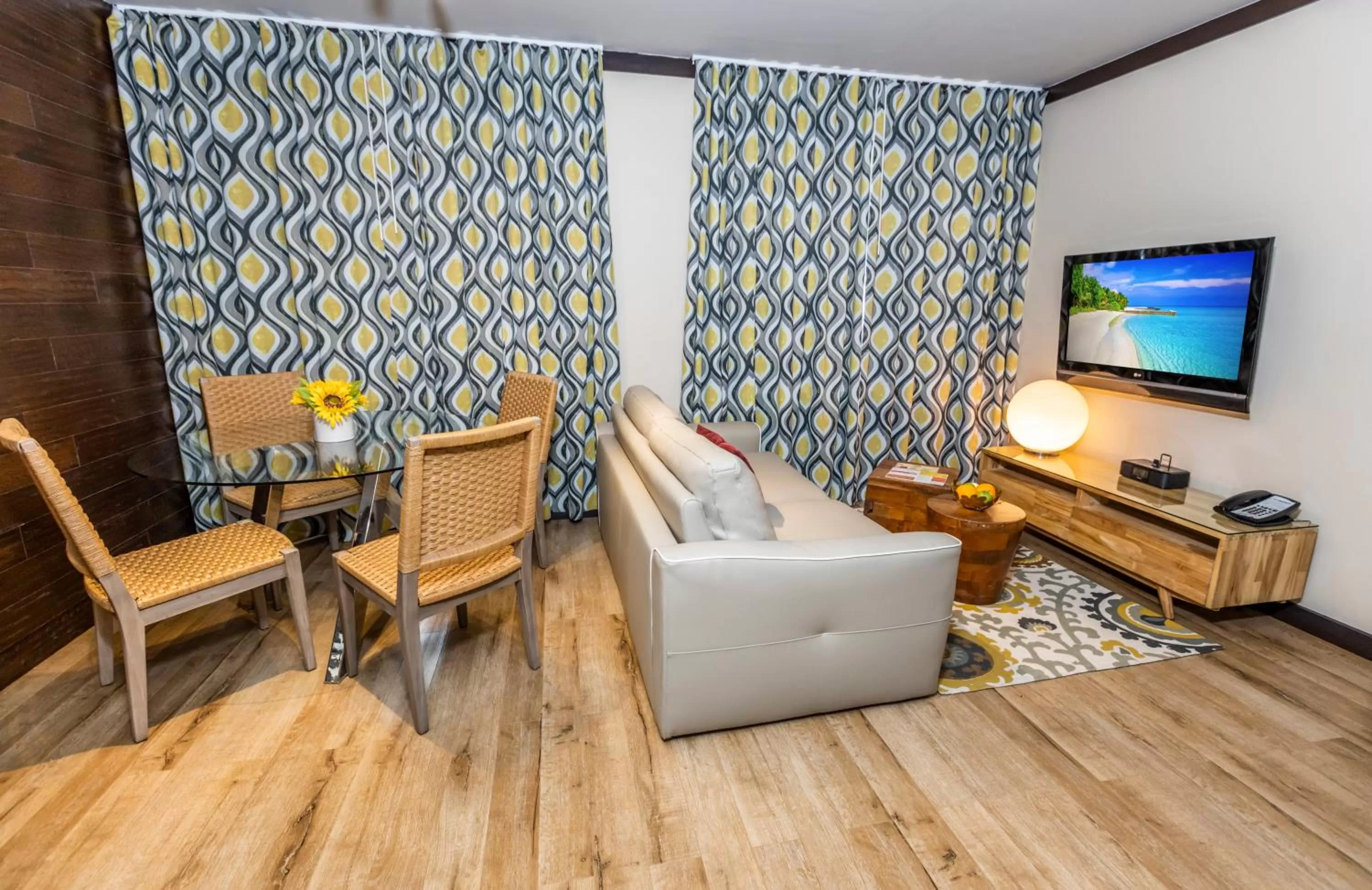 Living room in Metropole Suites South Beach