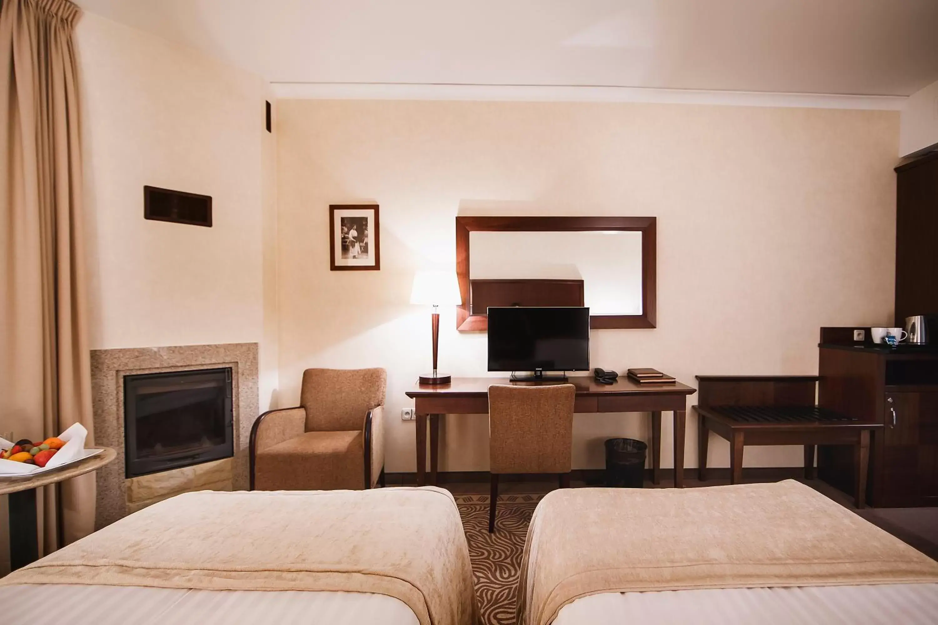 Photo of the whole room, TV/Entertainment Center in Hotel Król Kazimierz