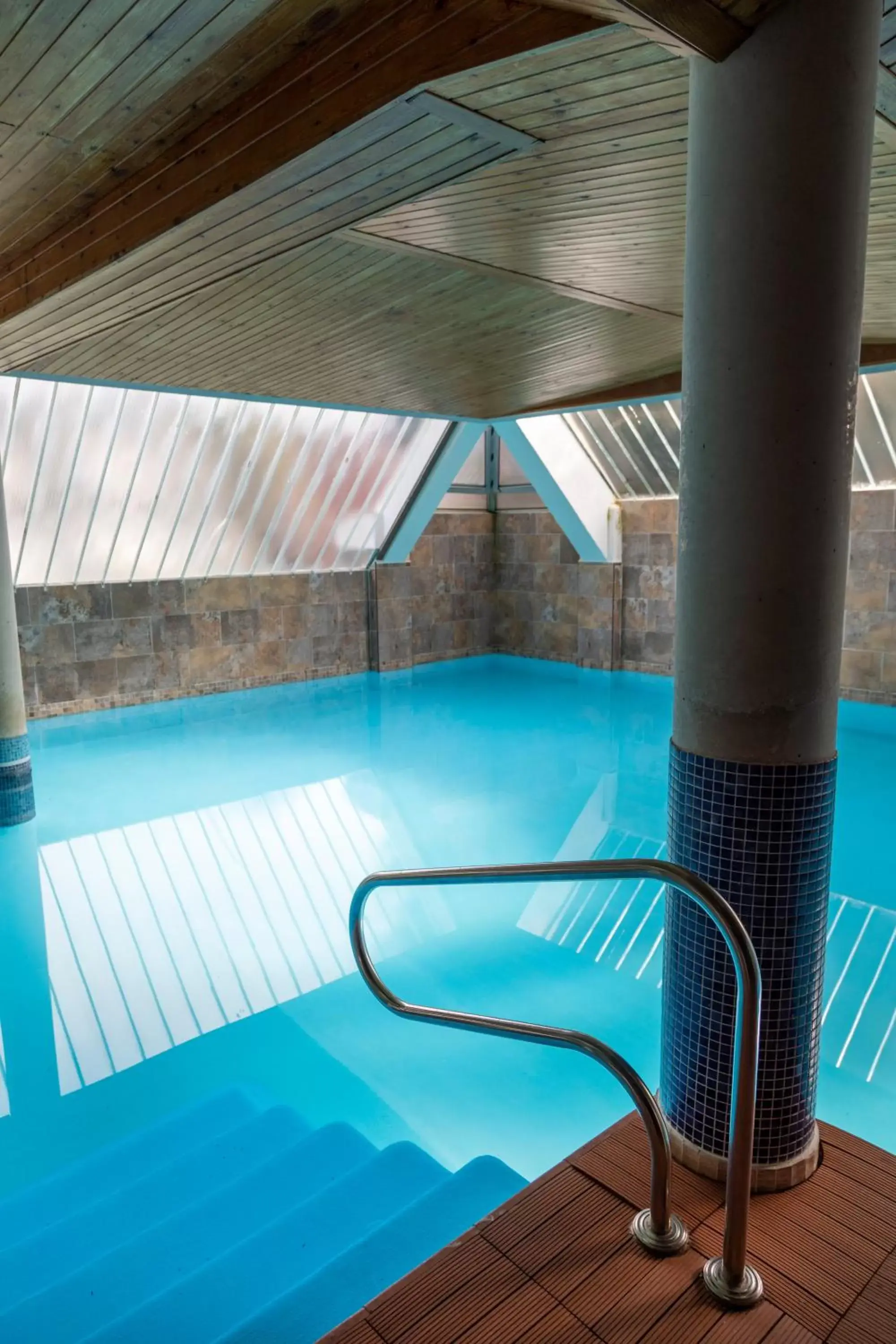 Swimming Pool in Hotel Ría de Suances