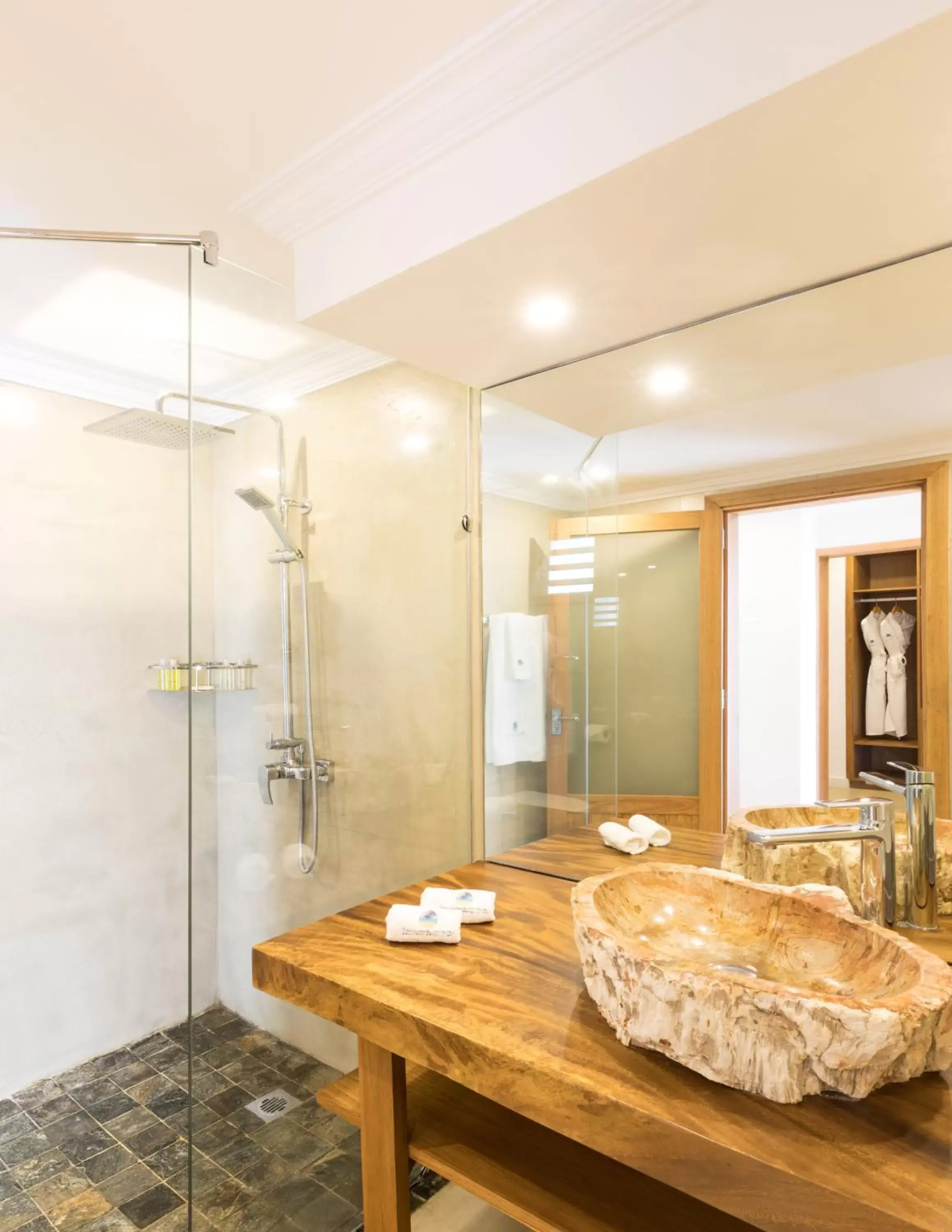 Shower, Bathroom in Seasense Boutique Hotel & Spa - Adults only