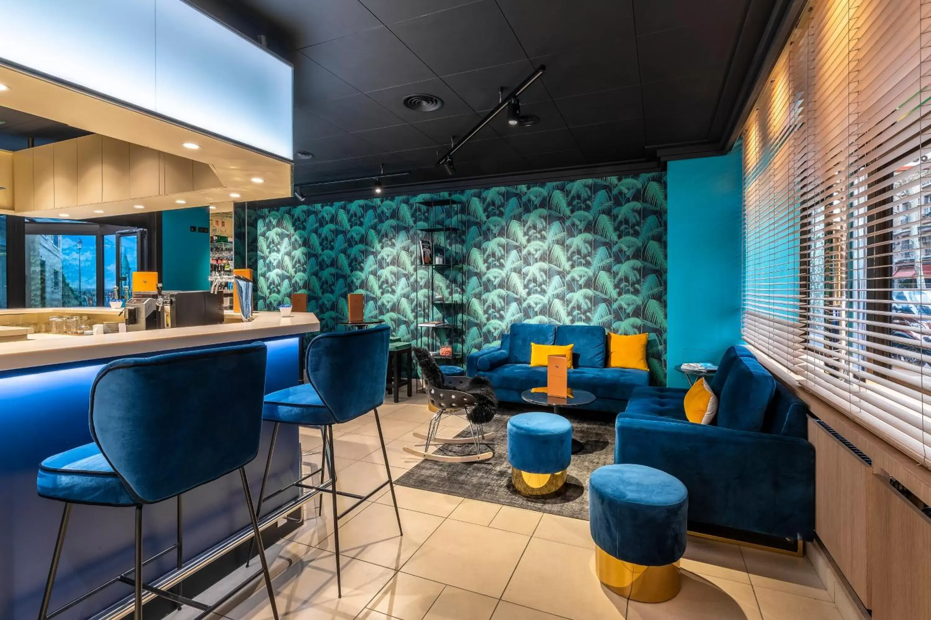 Lounge or bar in Hotel Residence Europe & Spa Lounge or bar in Hotel Residence Europe & Spa