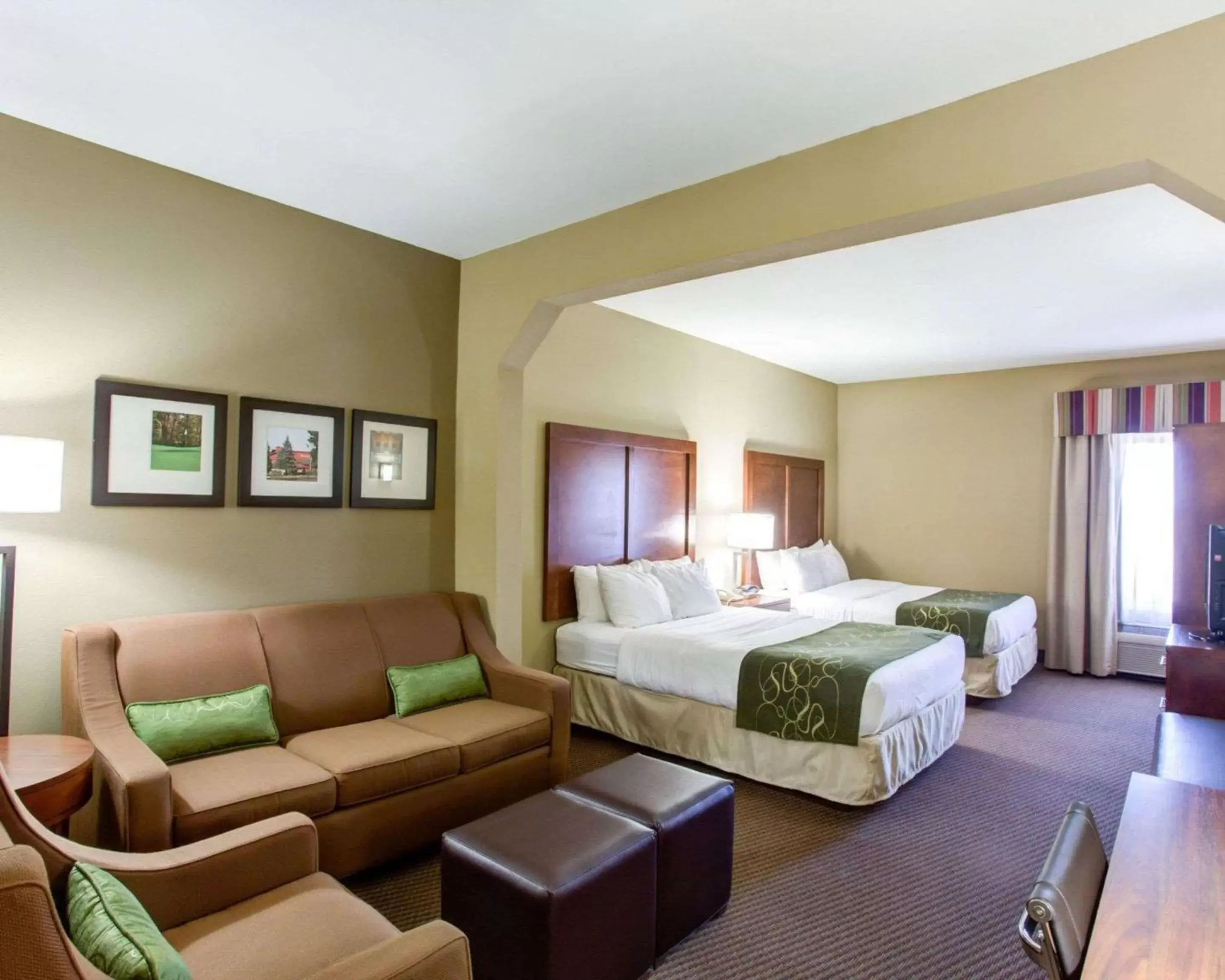 Bedroom in Comfort Suites