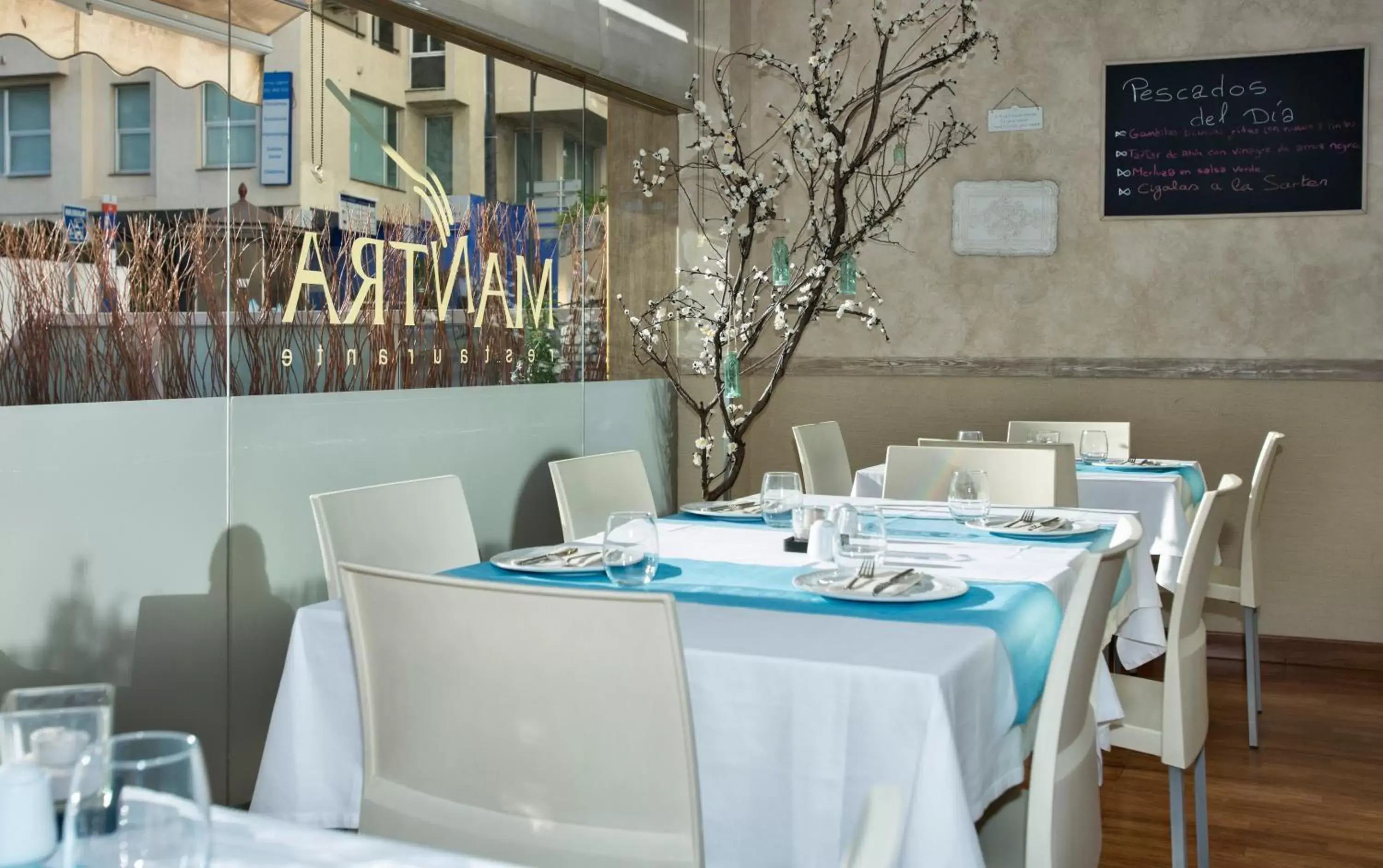 Restaurant/Places to Eat in Hotel Baviera