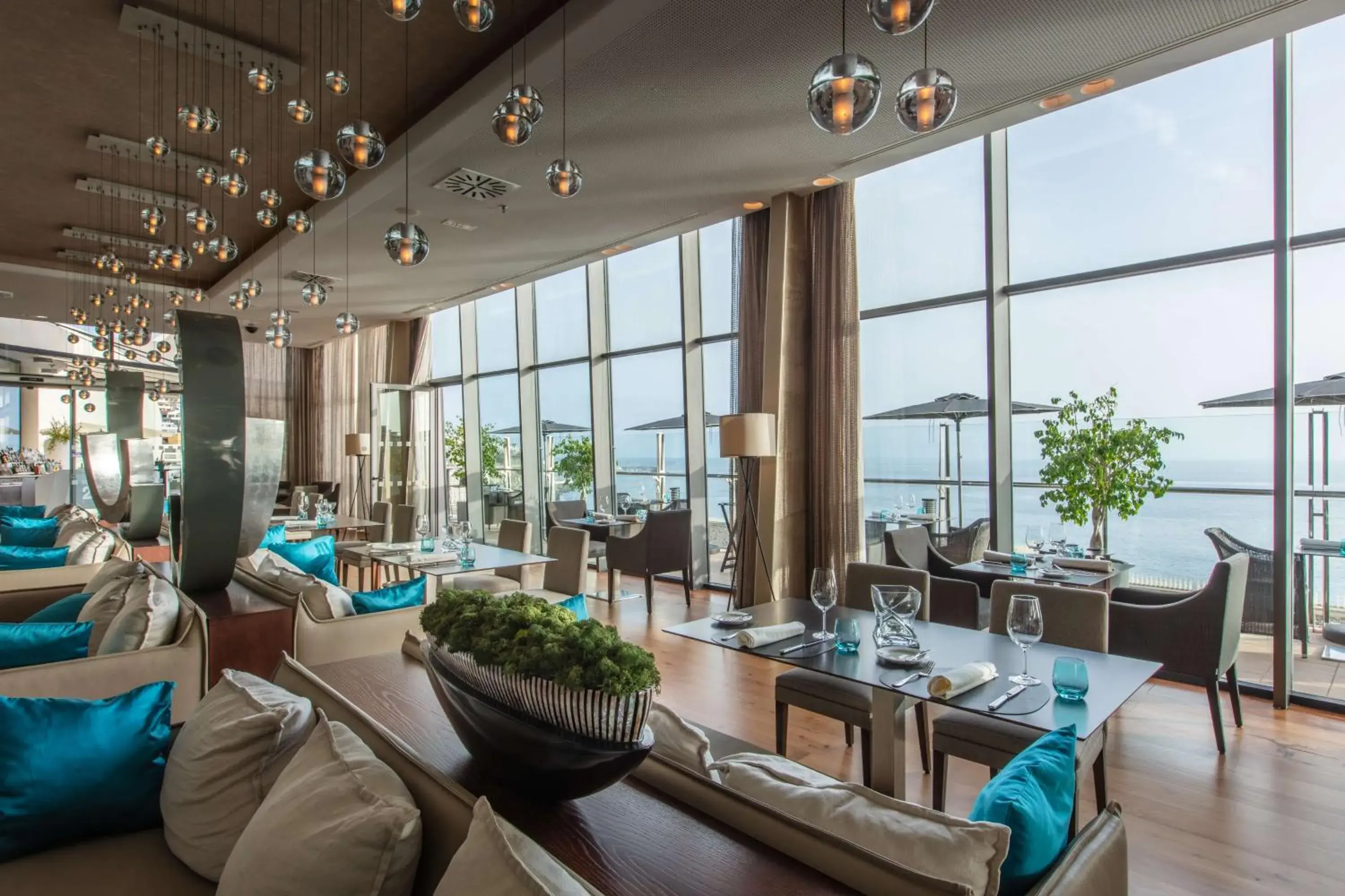 Restaurant/places to eat in Radisson Blu Resort Gran Canaria Restaurant/places to eat in Radisson Blu Resort Gran Canaria