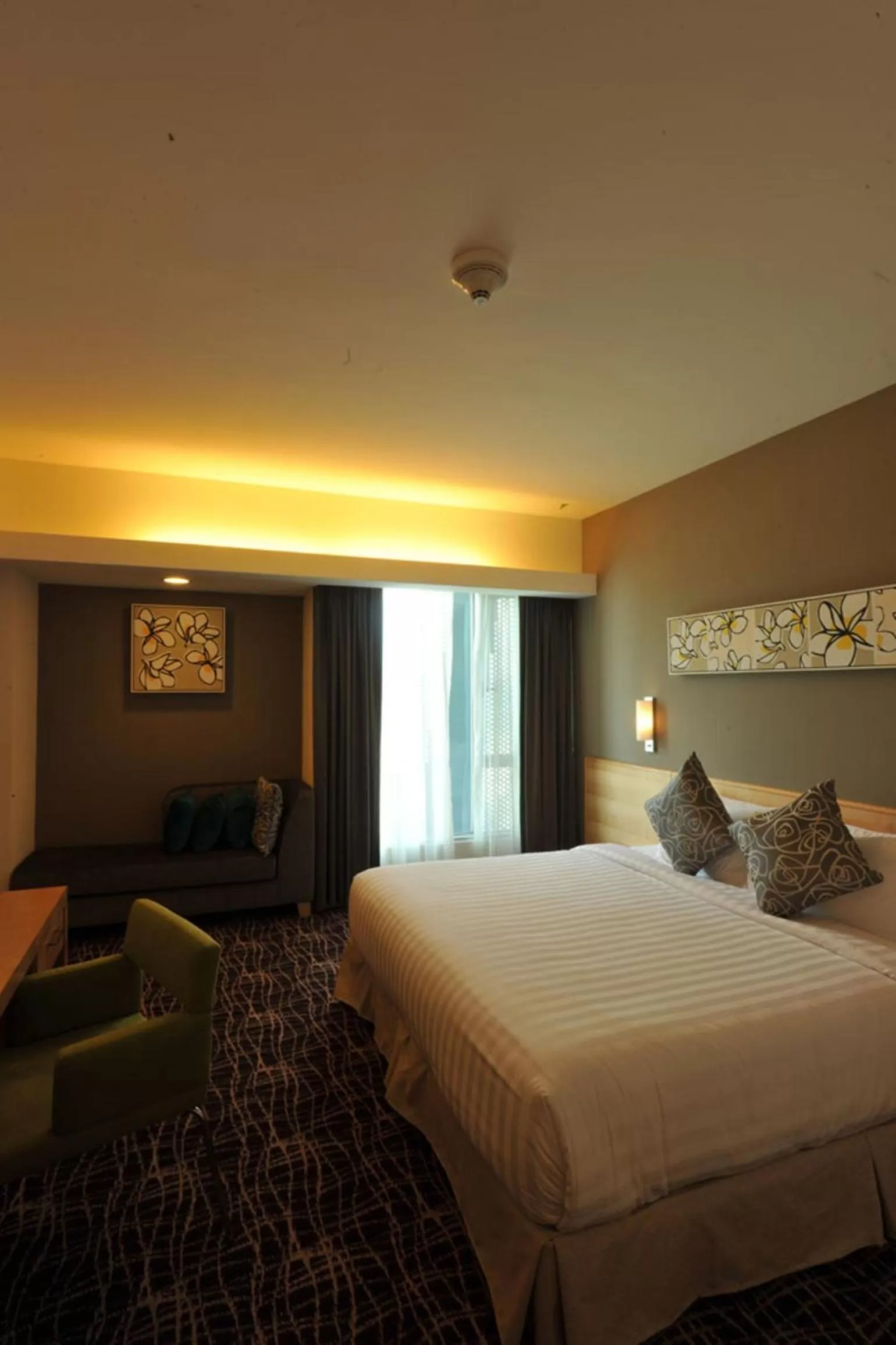 Photo of the whole room, Bed in The Everly Putrajaya