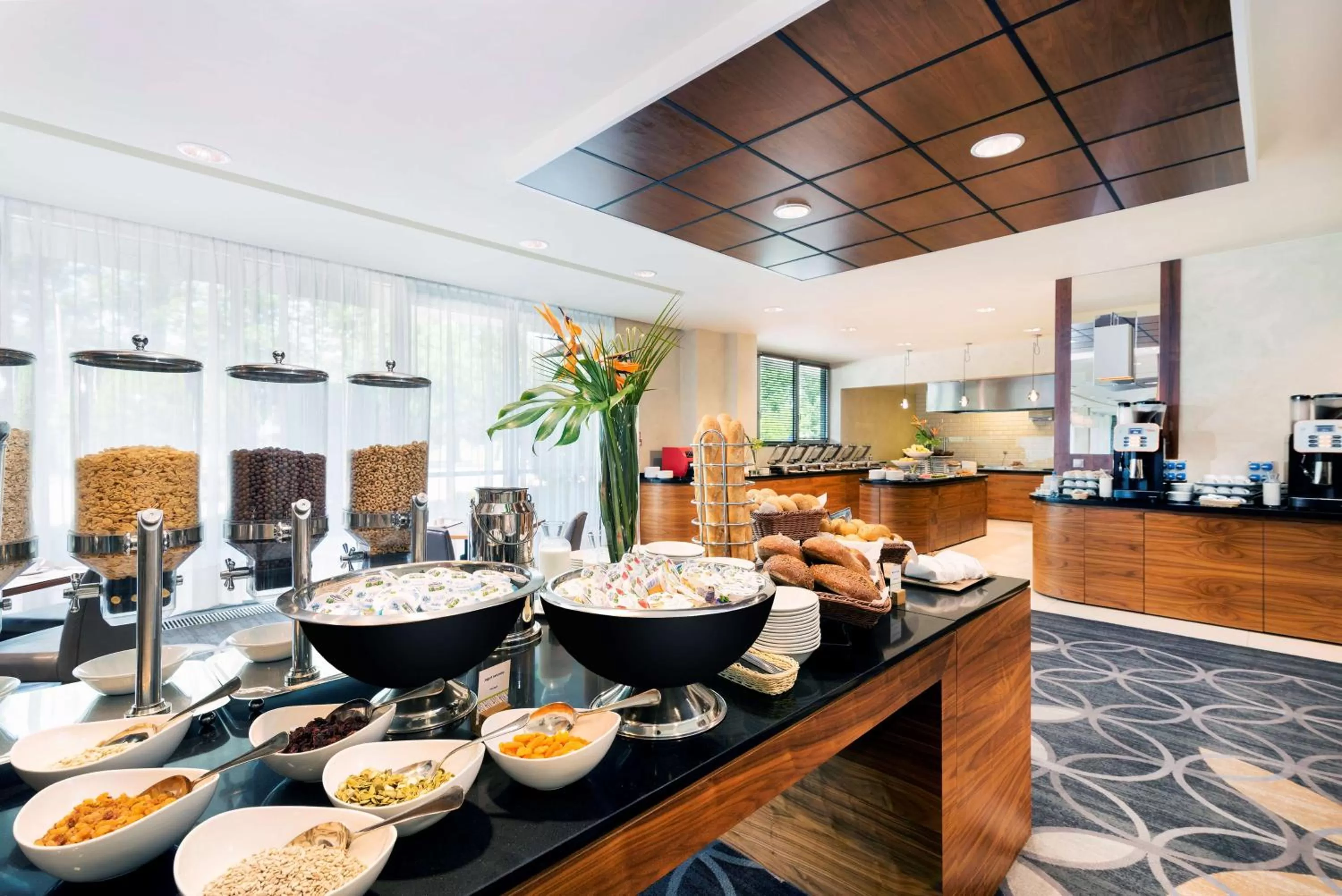 Breakfast in DoubleTree by Hilton Krakow Hotel & Convention Center