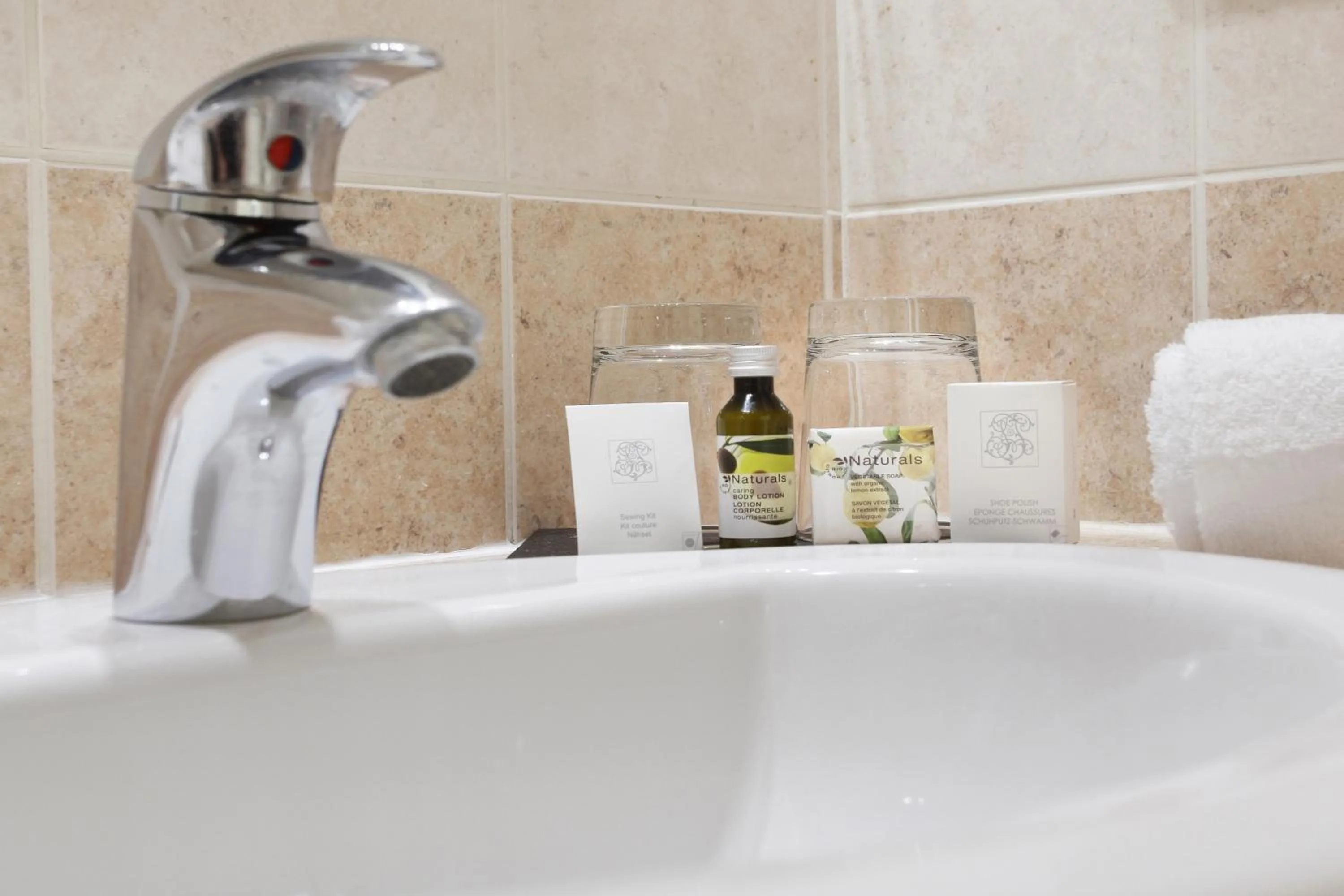 Bathroom in Logis Hôtel Le Rodin