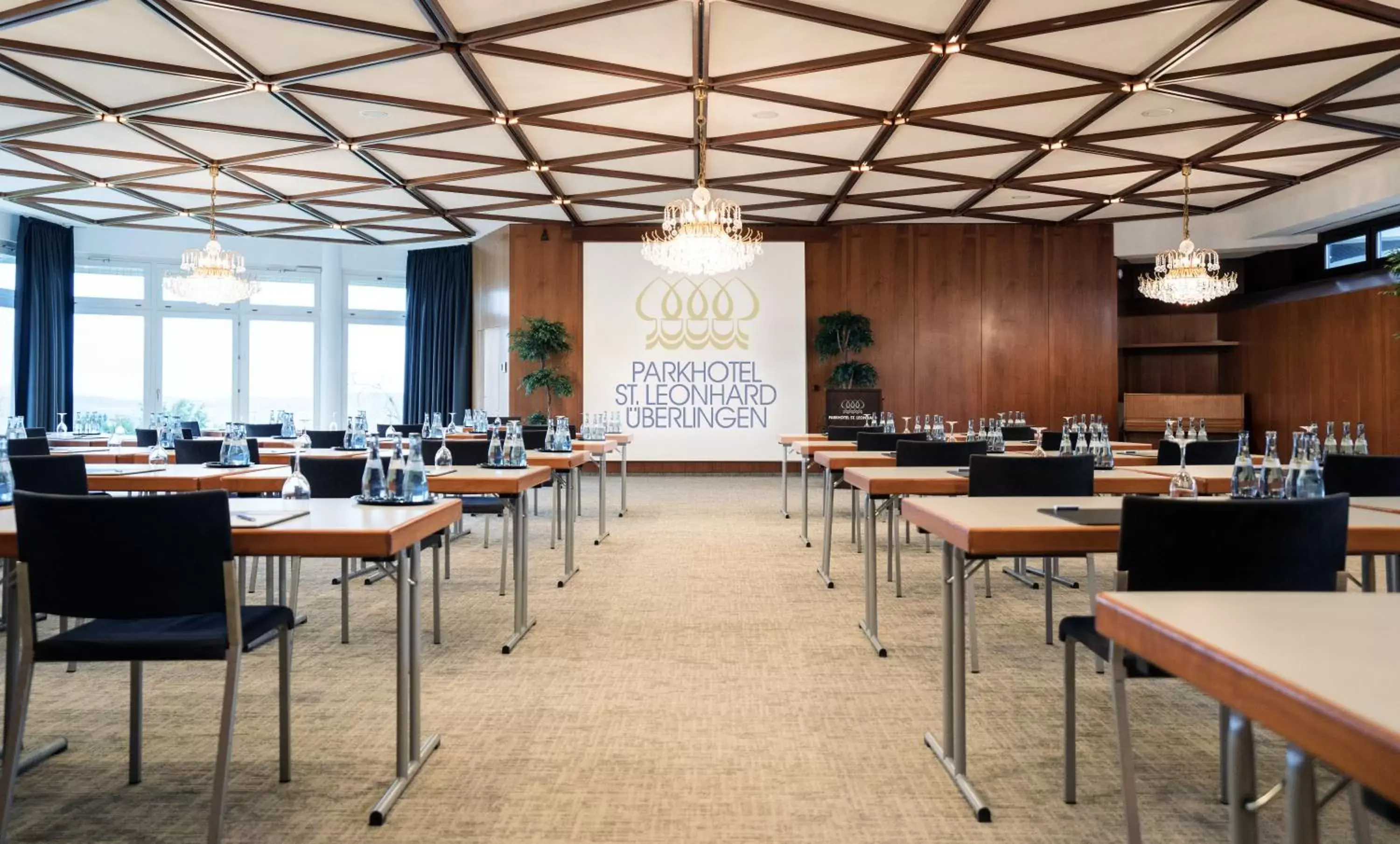 Meeting/conference room in Parkhotel St.Leonhard