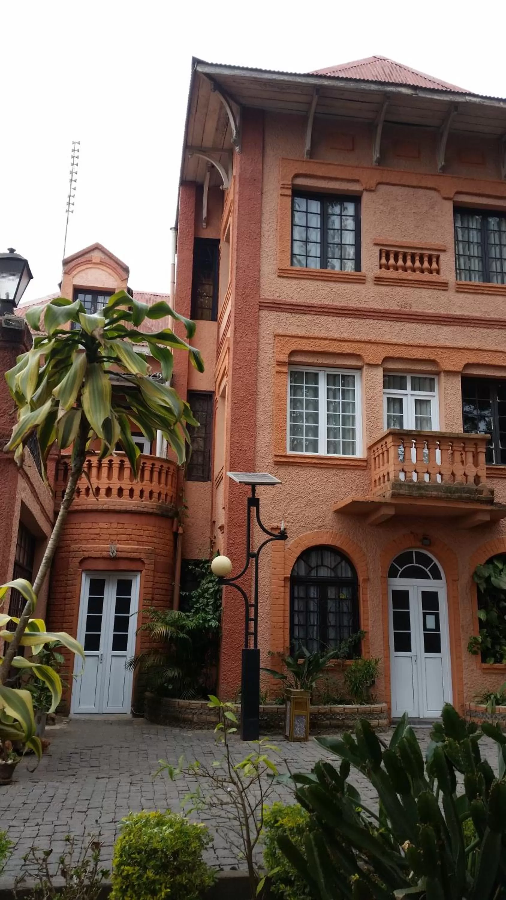 Facade/entrance in Relais De La Haute Ville Tana