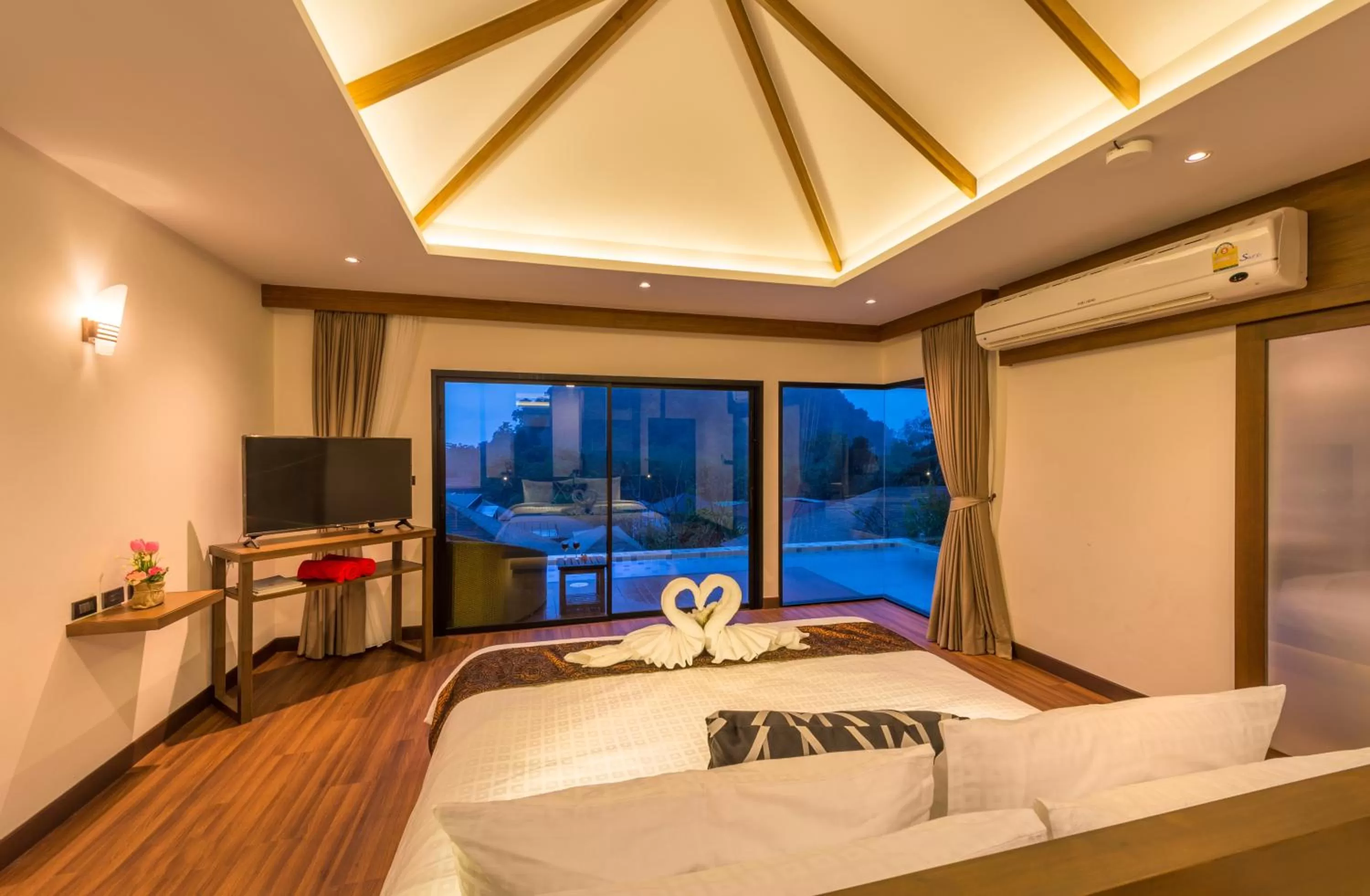 Communal lounge/ TV room, Bed in Cher​mantra​ Aonang​ Resort & Pool​ Suite