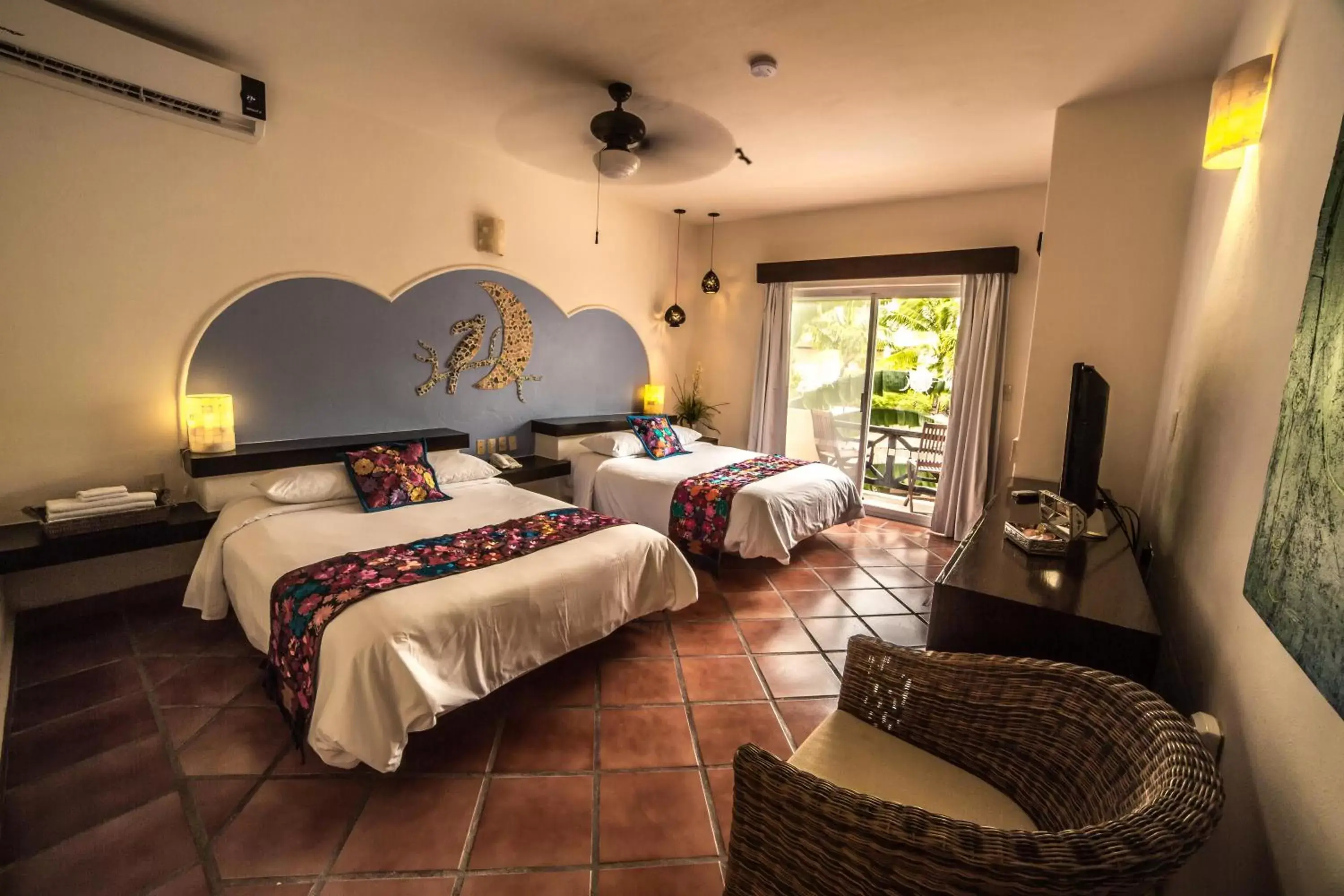 Bedroom in Hotel Riviera Del Sol