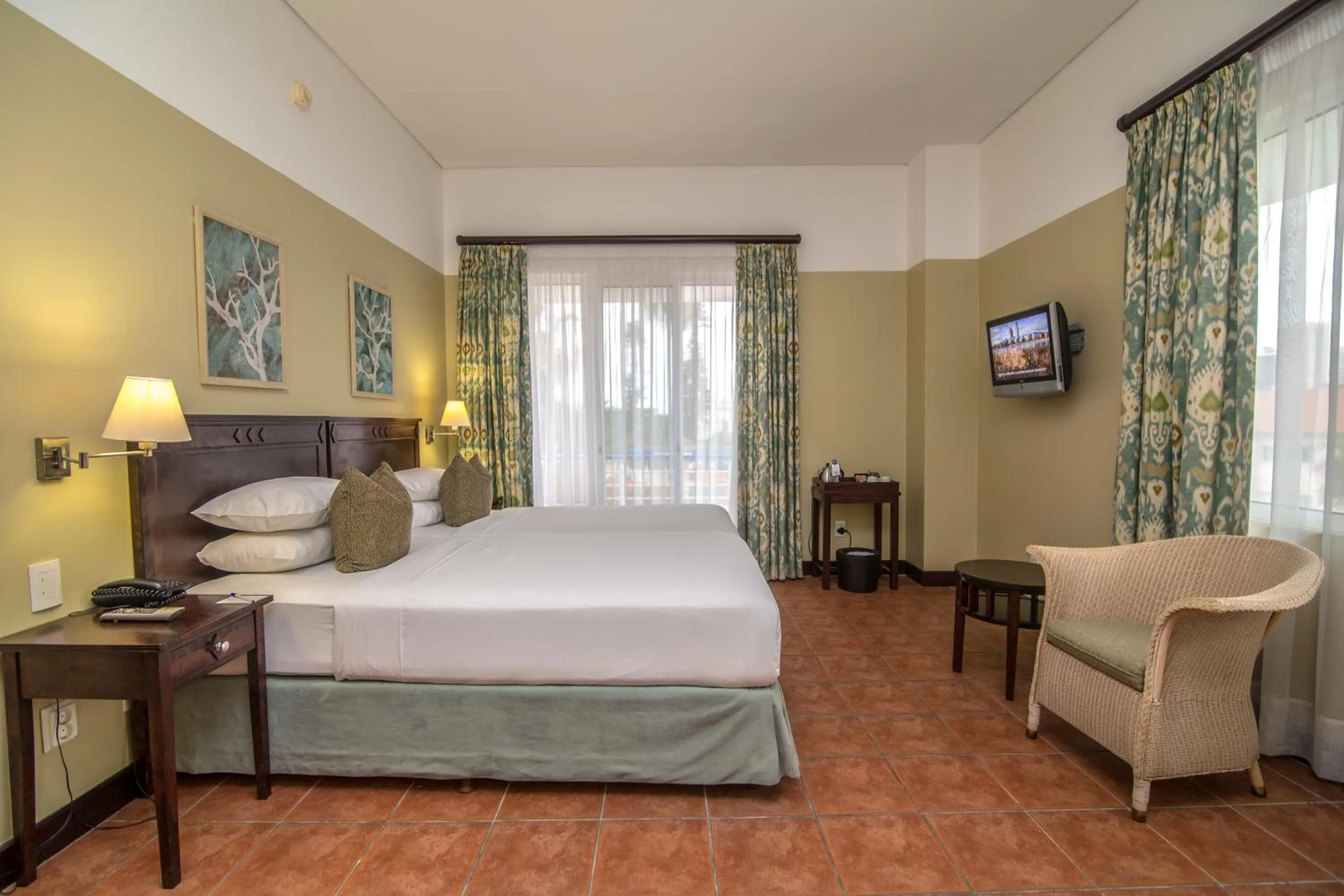 Photo of the whole room, Bed in Hotel Cardoso