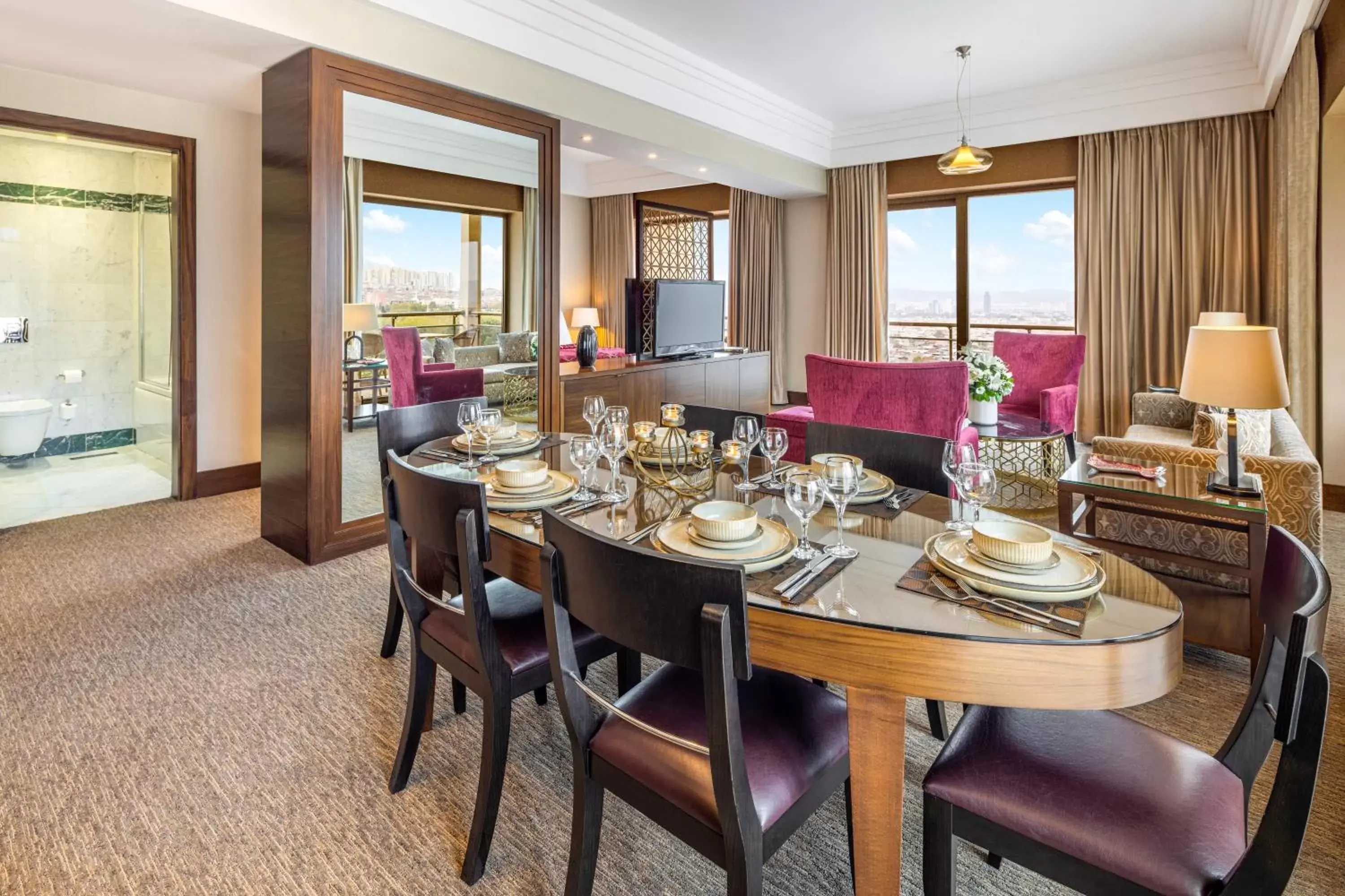 Seating area, Dining Area in Hotel Çelik Palas Convention Center & Thermal SPA