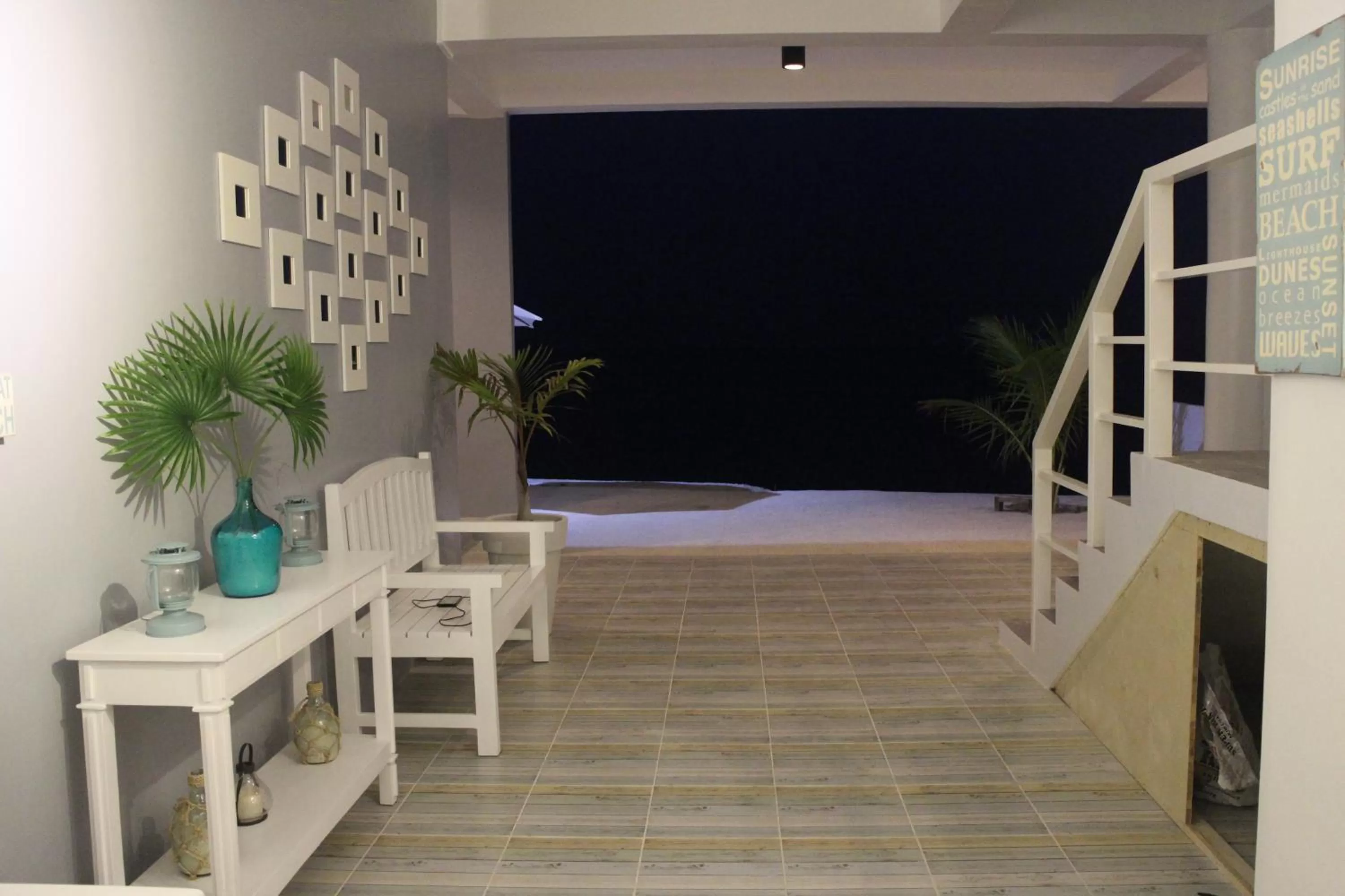 Area and facilities in Down South 118 Beach Resort