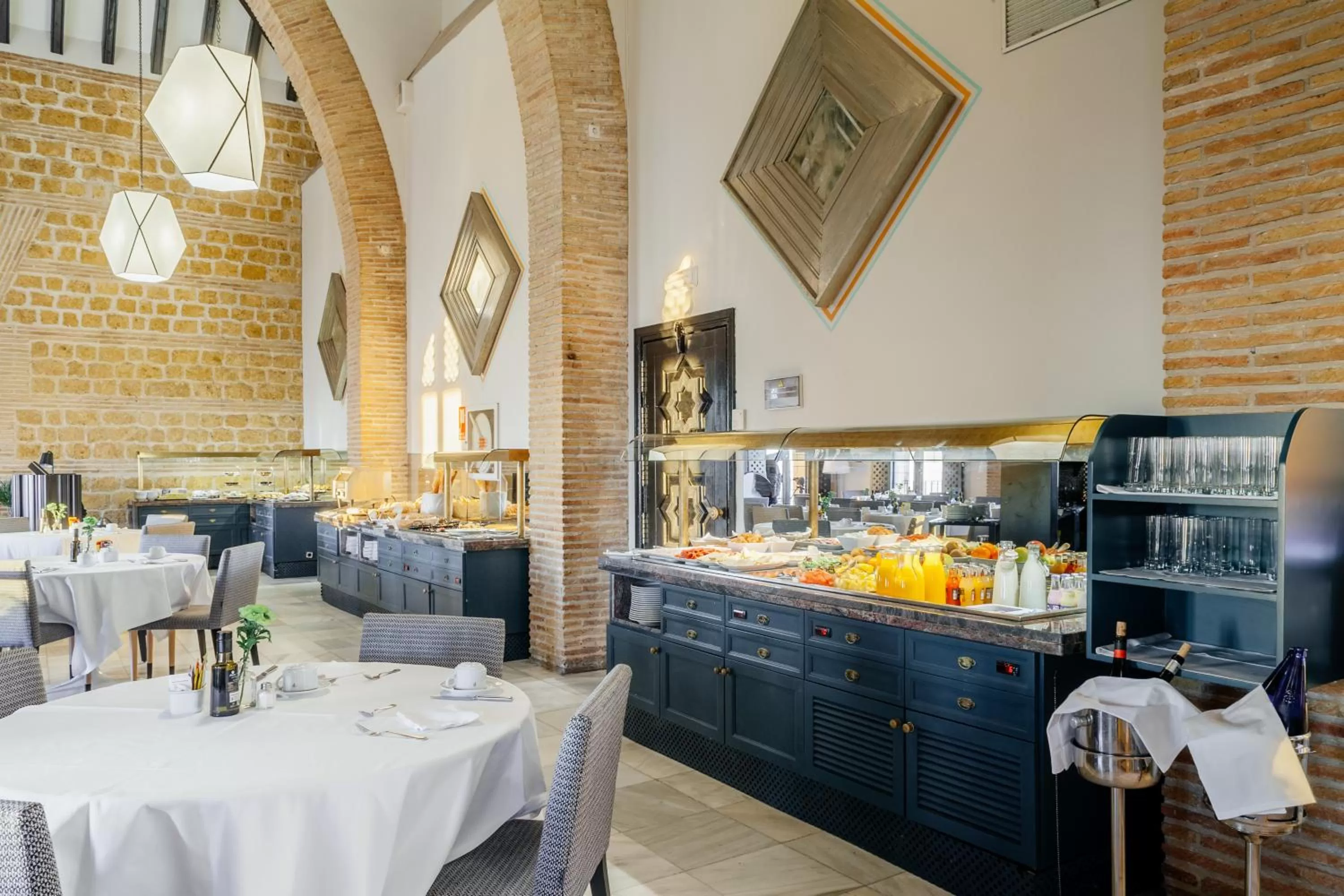 Breakfast in Parador de Carmona