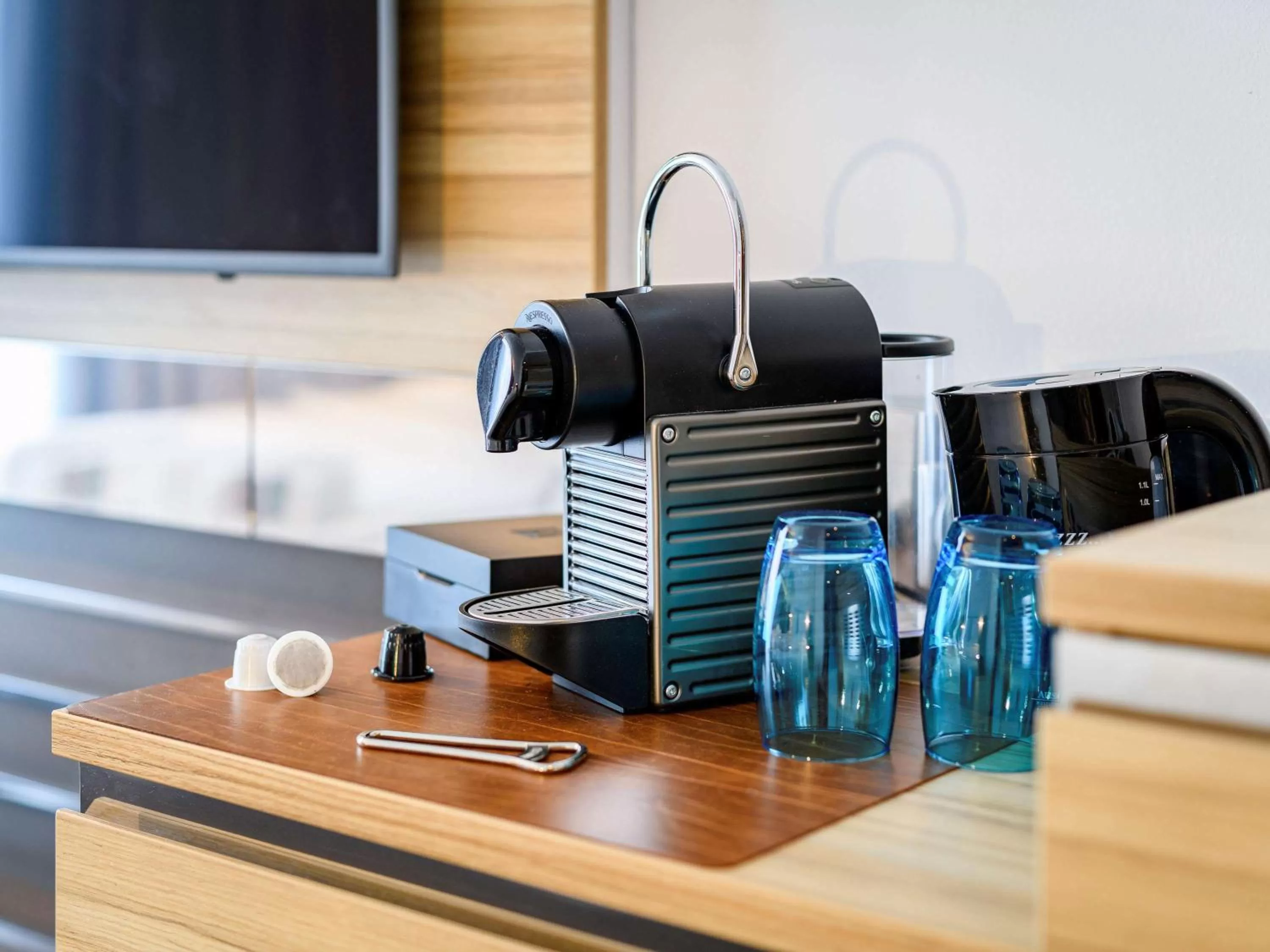 Photo of the whole room in Novotel Wien Hauptbahnhof