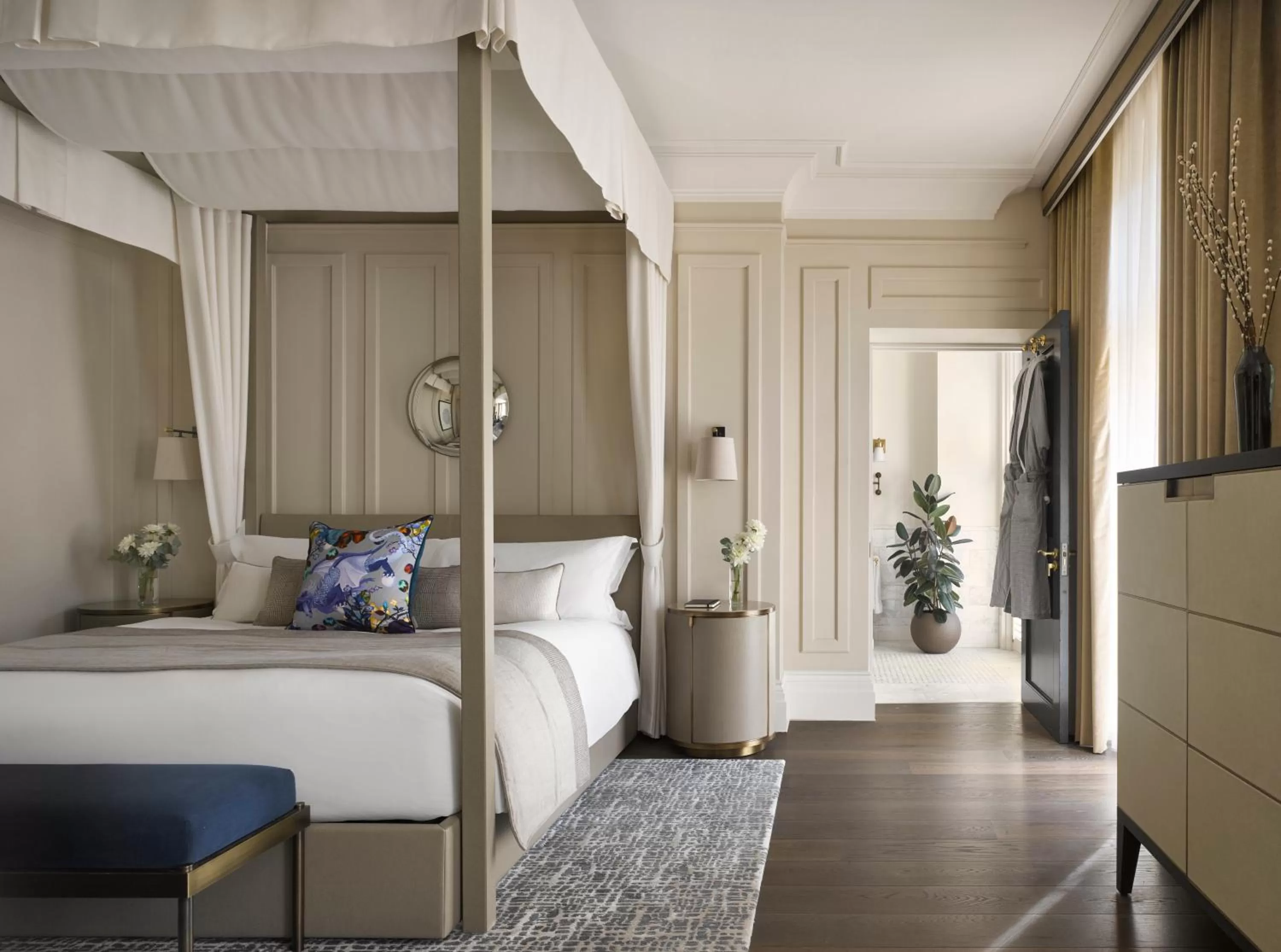 1 King Bed Suite Park View in Kimpton - Fitzroy London, an IHG Hotel