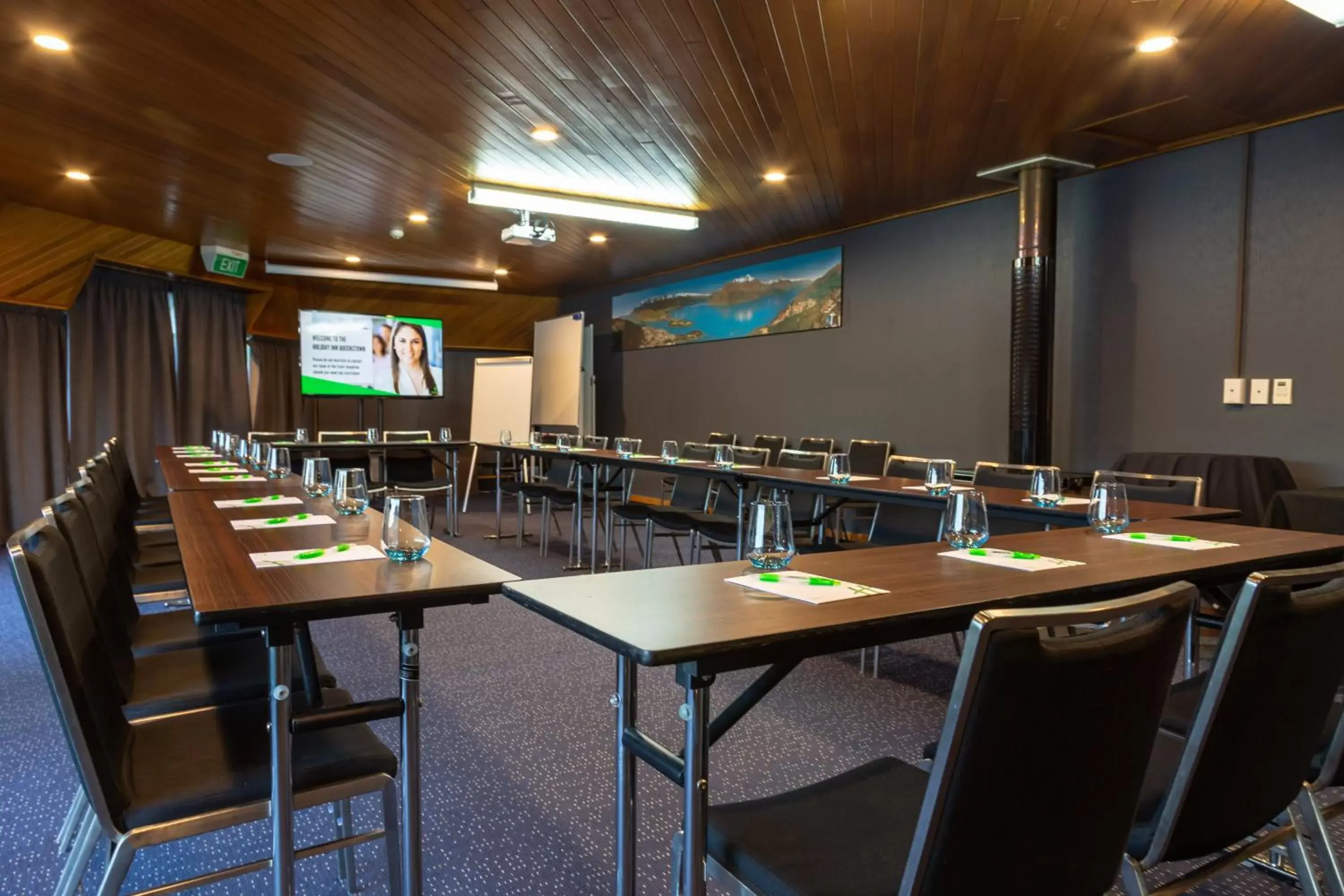 Meeting/conference room in Holiday Inn Queenstown Frankton Road, an IHG Hotel