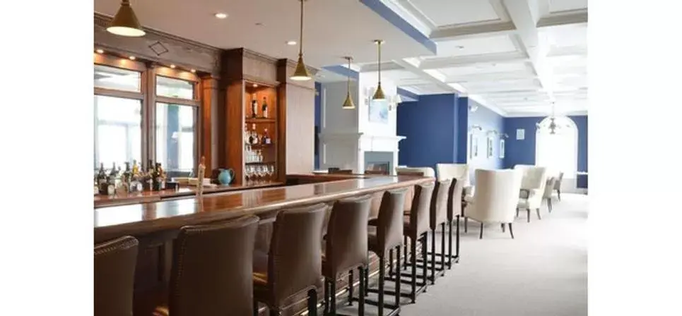 Lounge or bar, Lounge/Bar in The Quogue Club