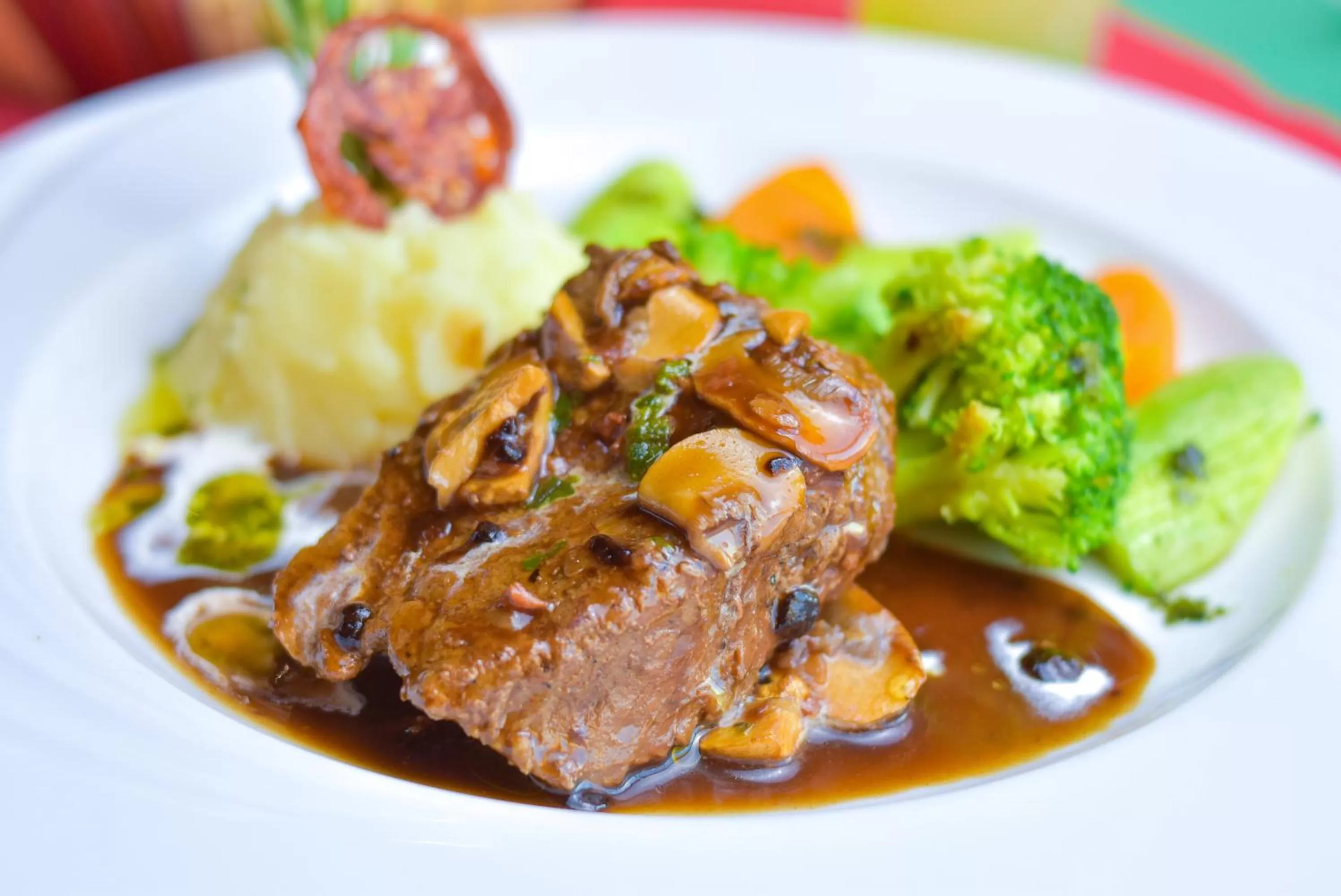 Food in Jasmine Palace Resort