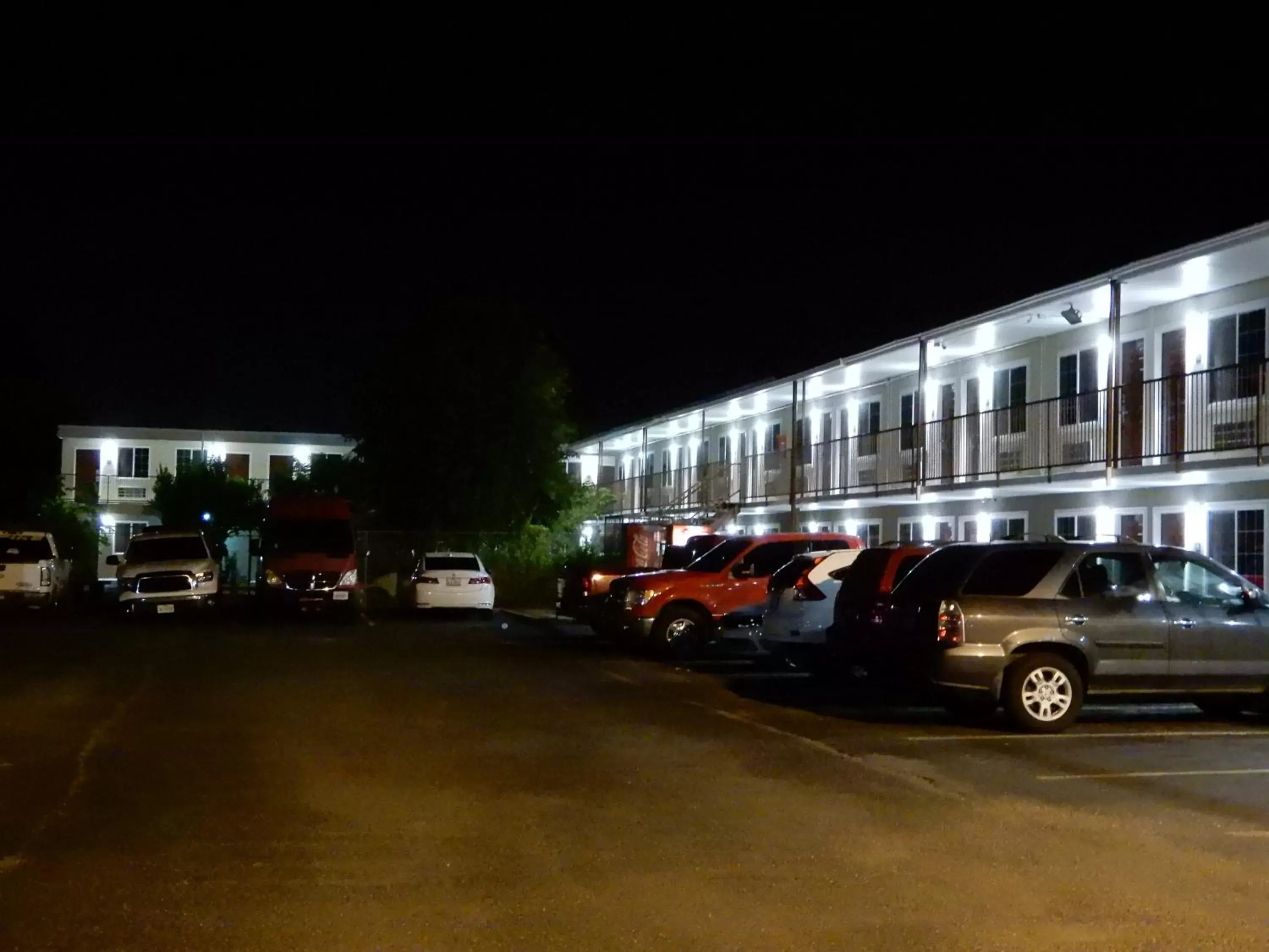 Facade/entrance, Property Building in Siesta Inn McAllen