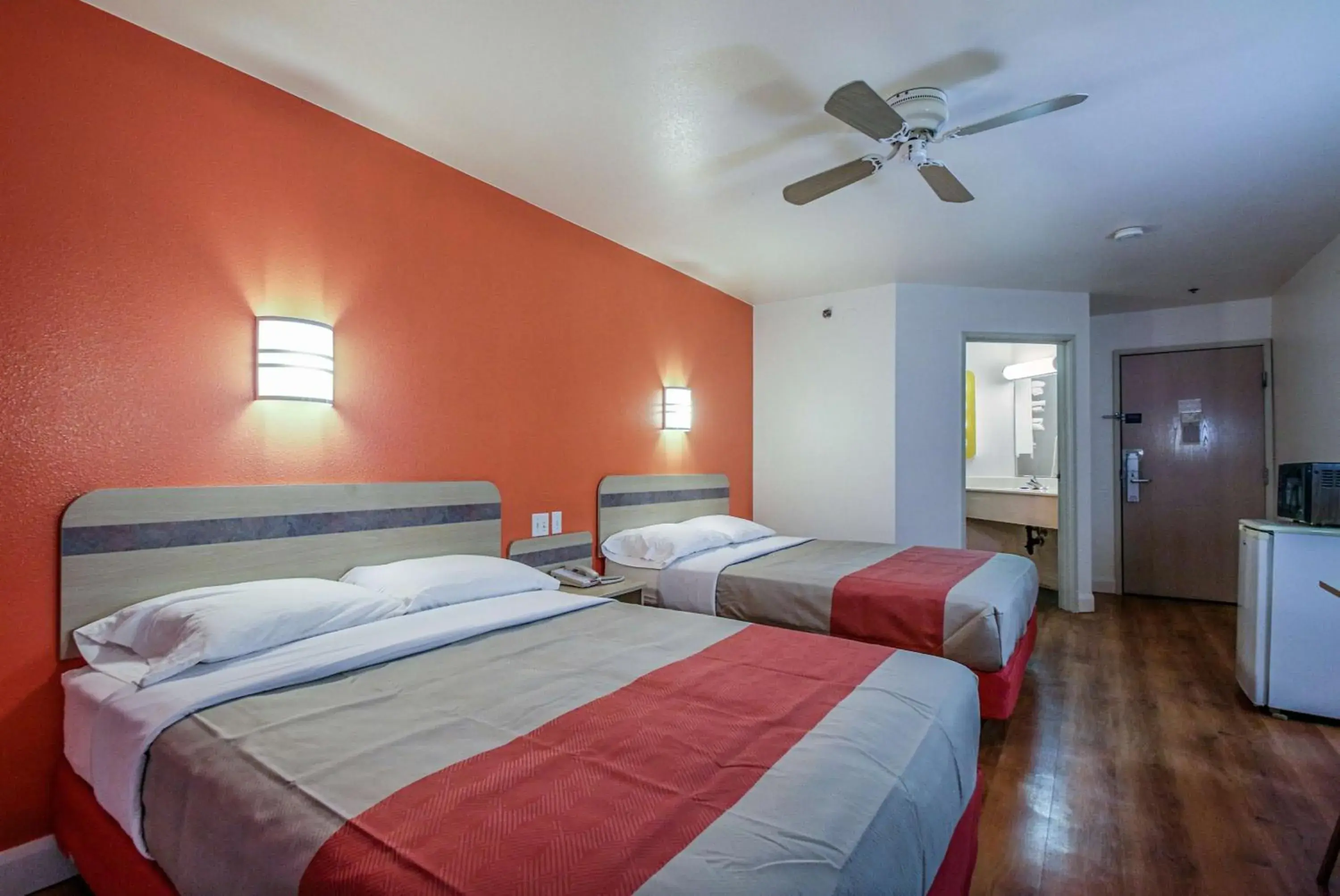 Bedroom, Bed in Motel 6-Nephi, UT Bedroom, Bed in Motel 6-Nephi, UT