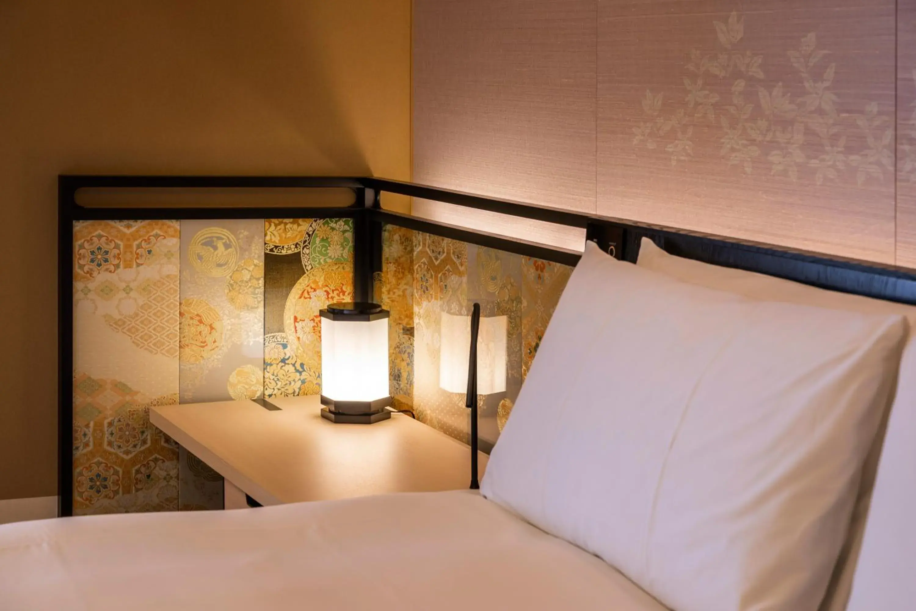 Bed in Hotel Gajoen Tokyo Bed in Hotel Gajoen Tokyo