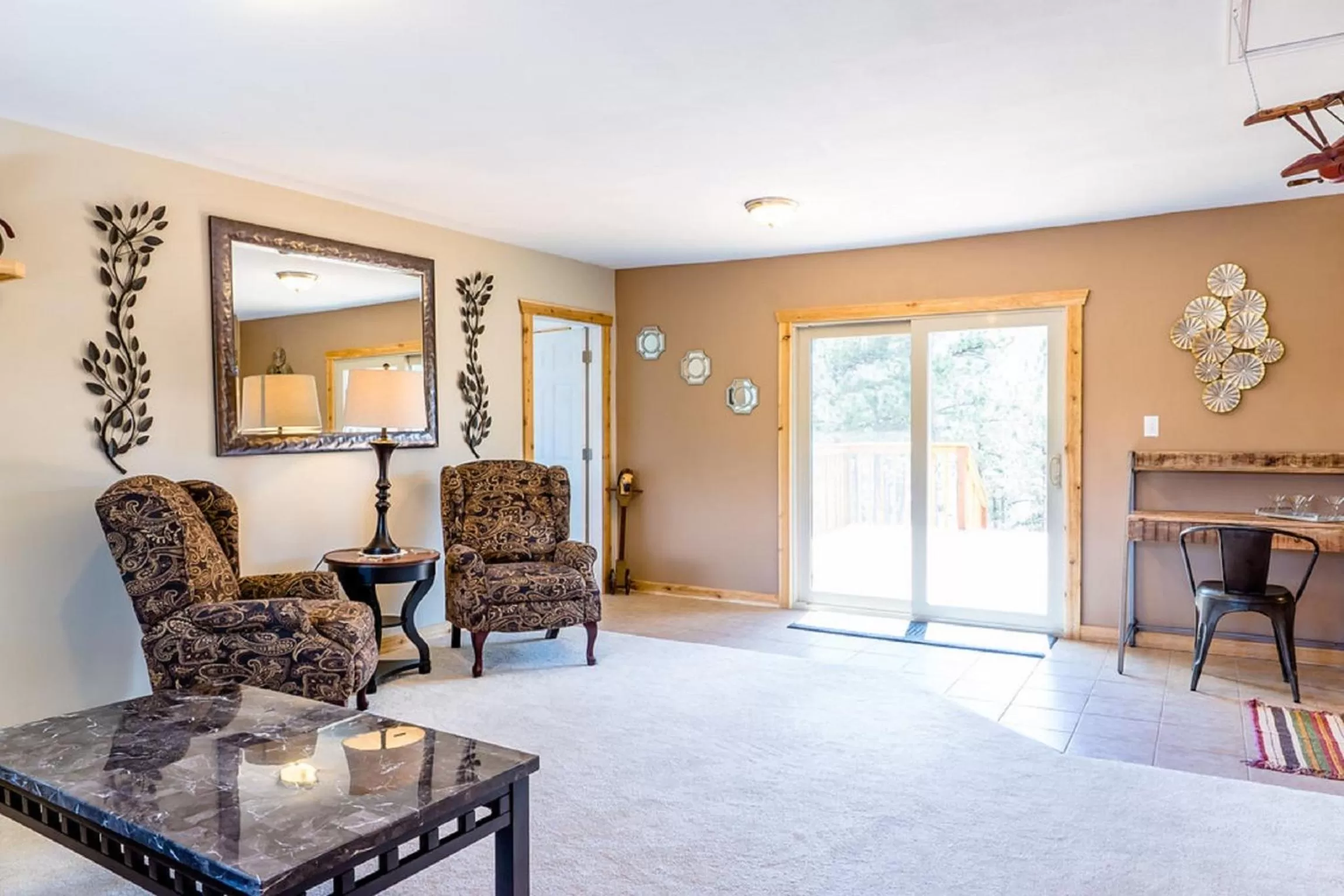 Seating area in Murphy's Resort