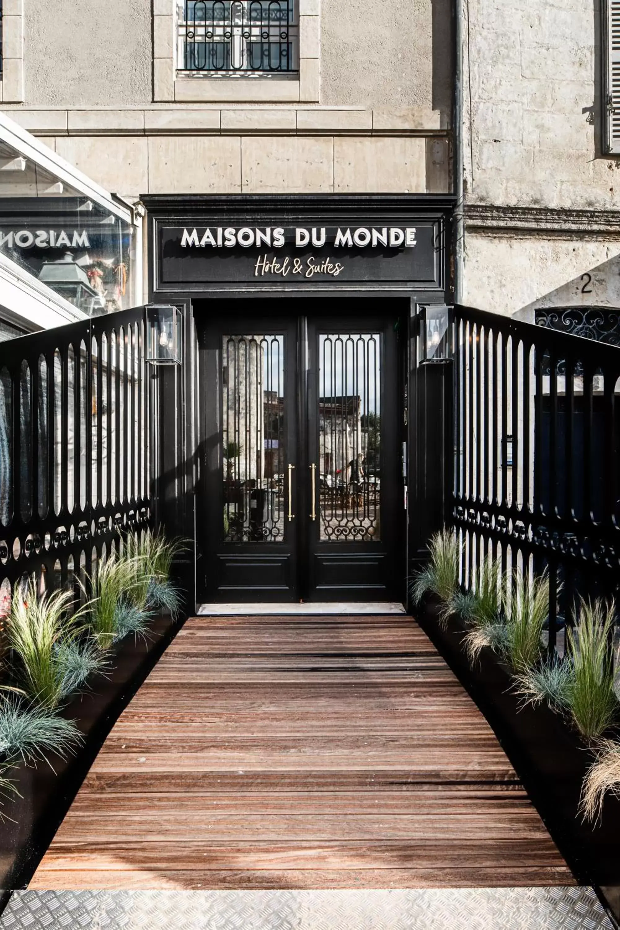 Facade/entrance in Maisons du Monde Hôtel & Suites - La Rochelle Vieux Port