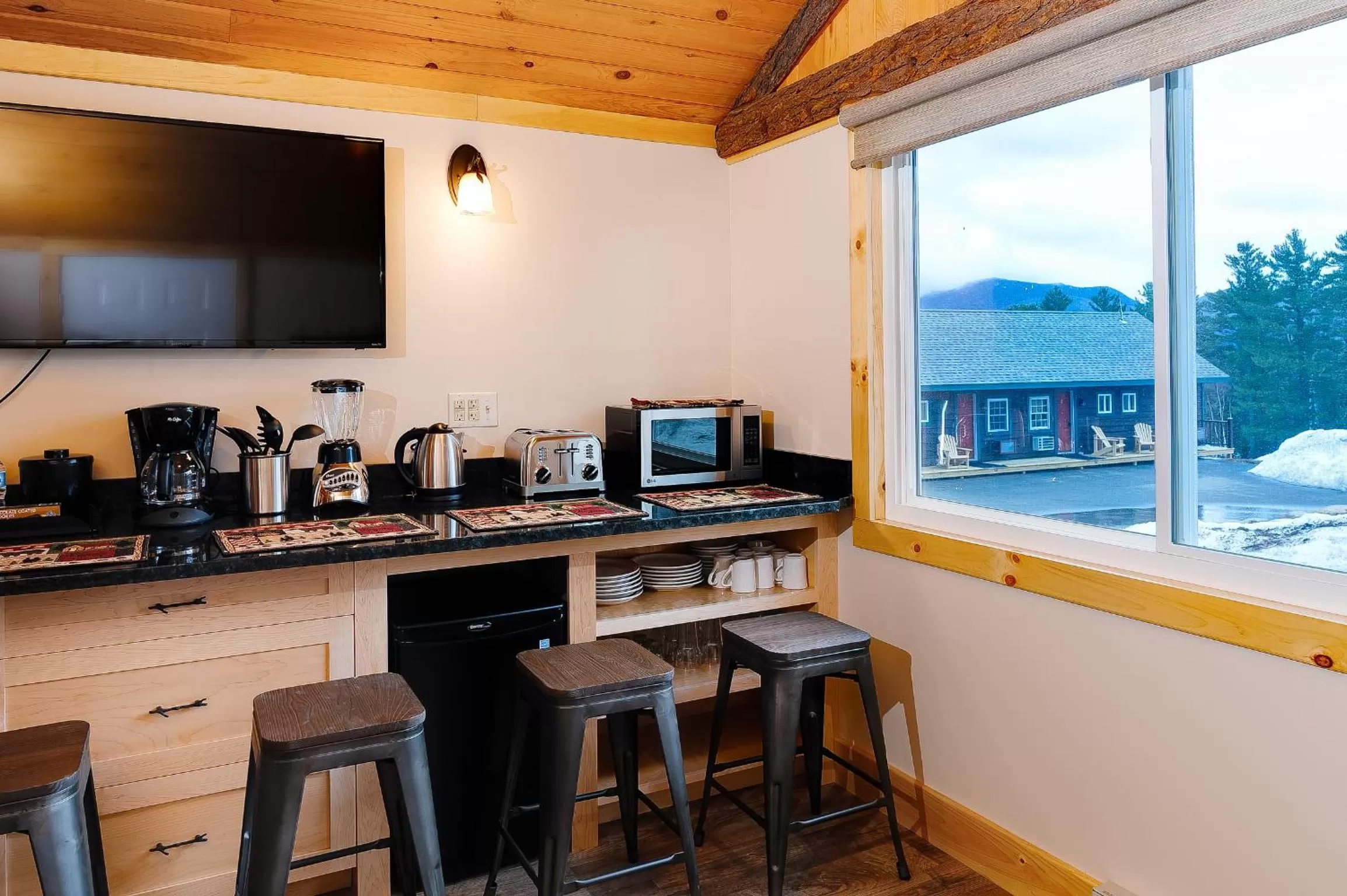 TV and multimedia in Cobble Mountain Lodge