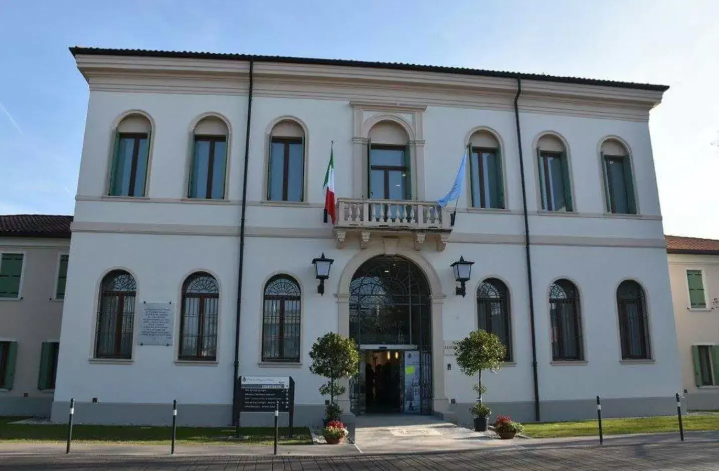 Activities, Property Building in Hotel Piroga Padova