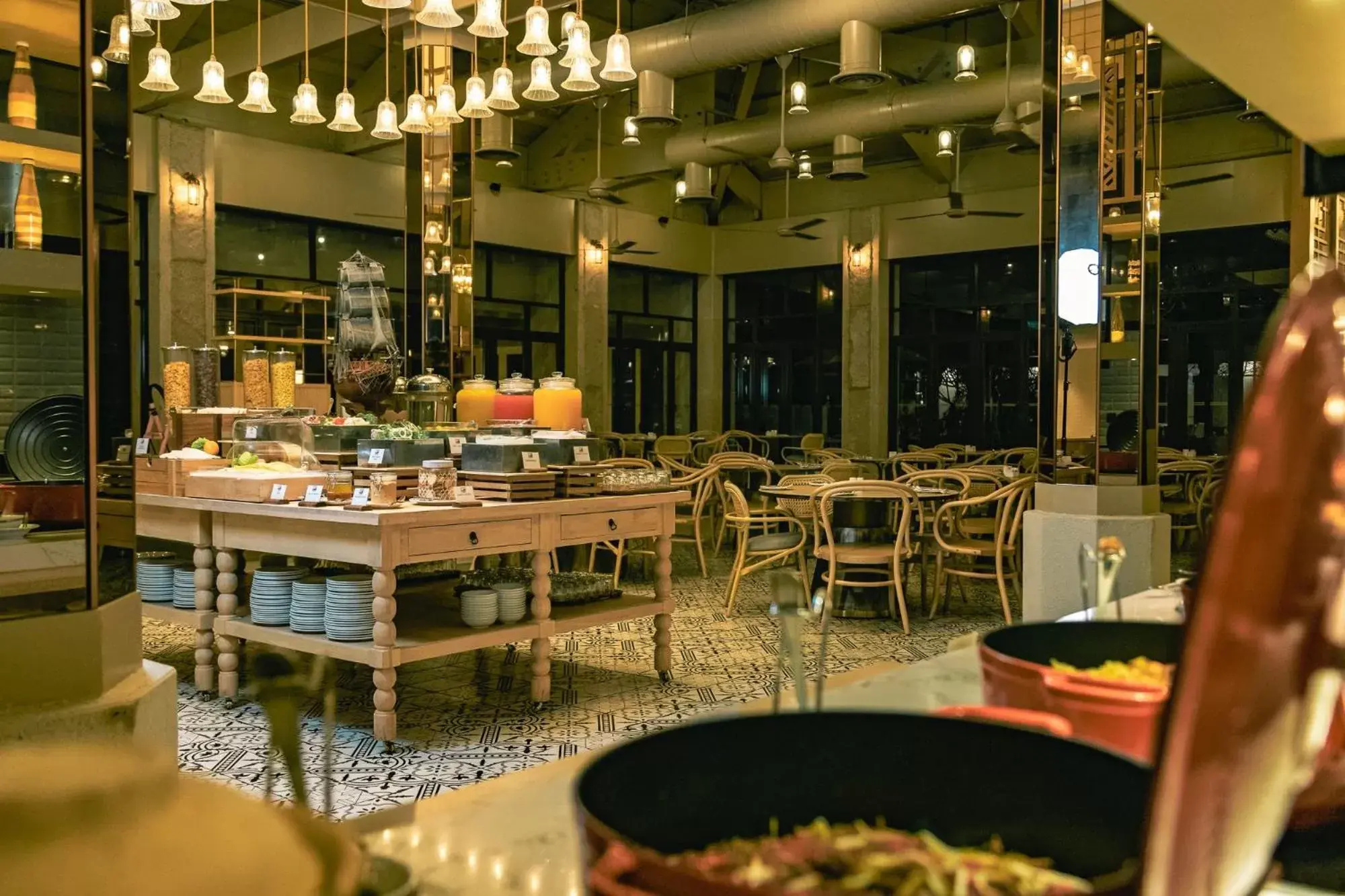 Restaurant/Places to Eat in Pelangi Beach Resort & Spa, Langkawi
