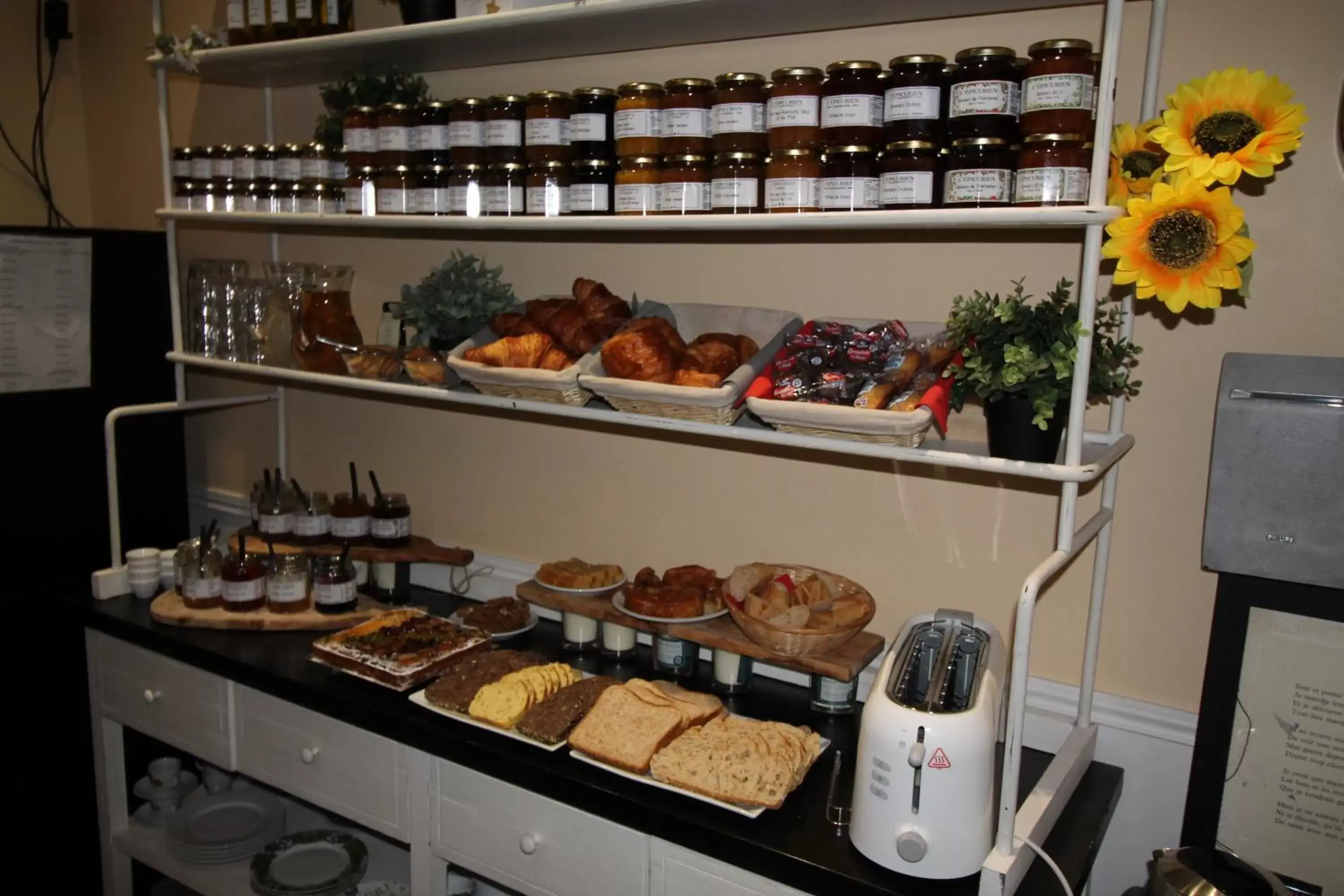 Breakfast in Régina Boutique Hotel