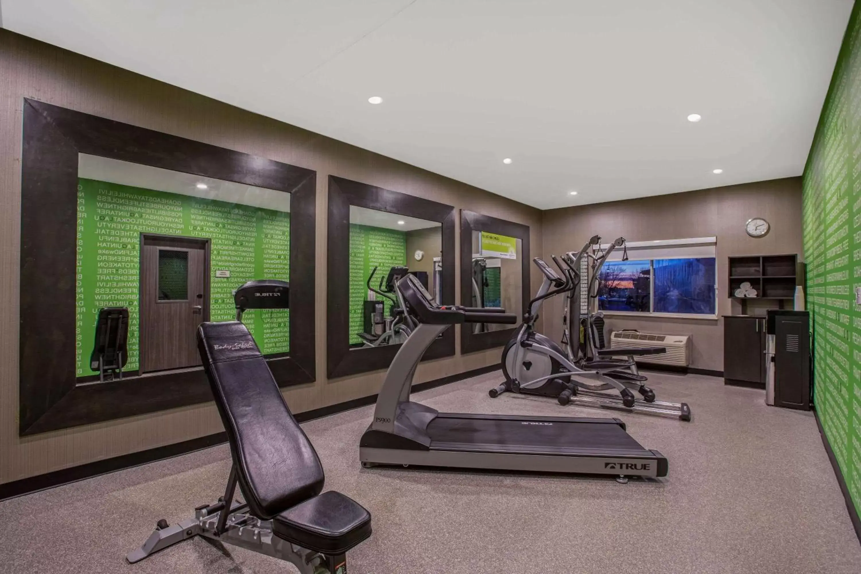 Fitness centre/facilities, Fitness Center/Facilities in La Quinta by Wyndham Fayetteville