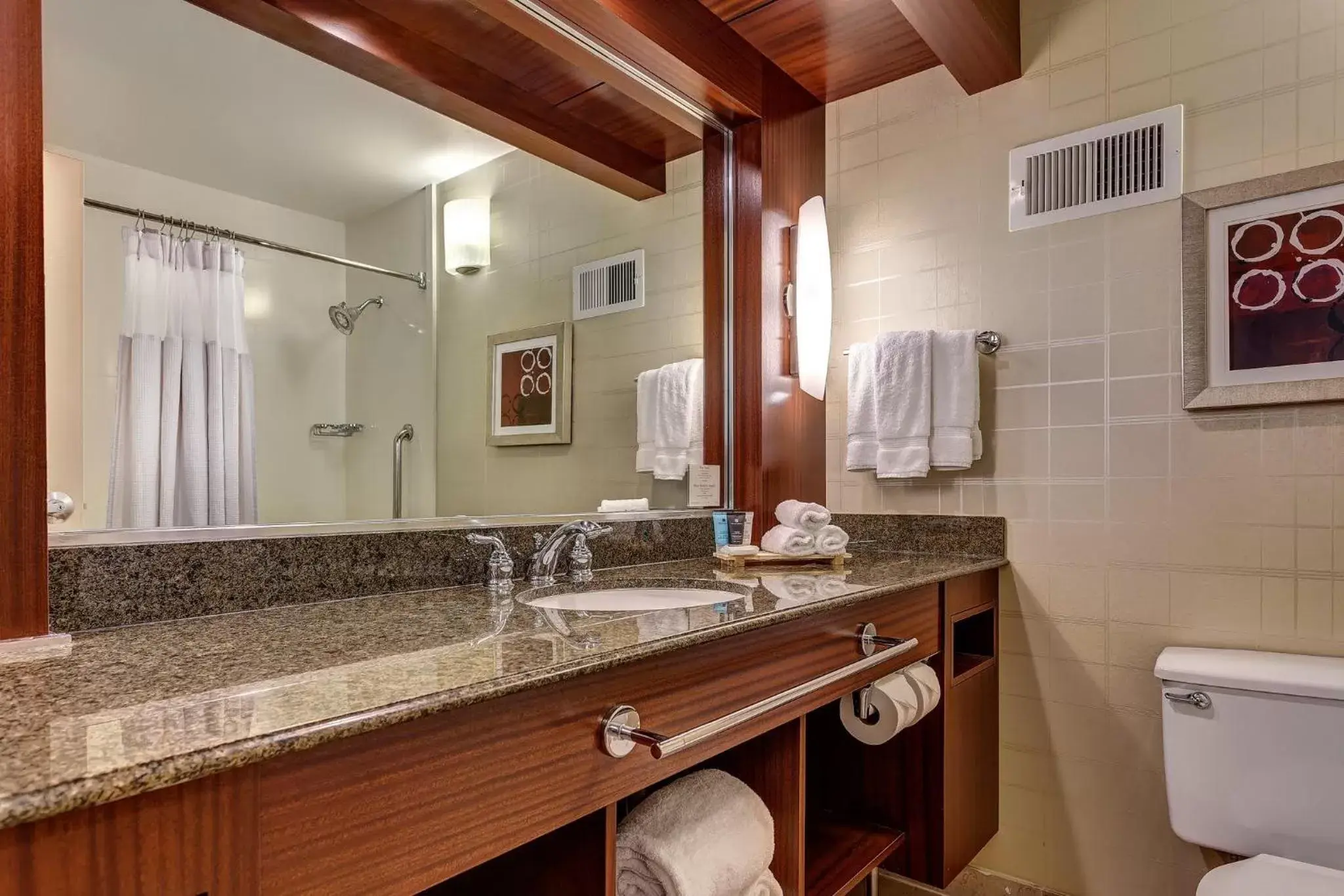 Bathroom in Crowne Plaza Hotel Foster City-San Mateo, an IHG Hotel