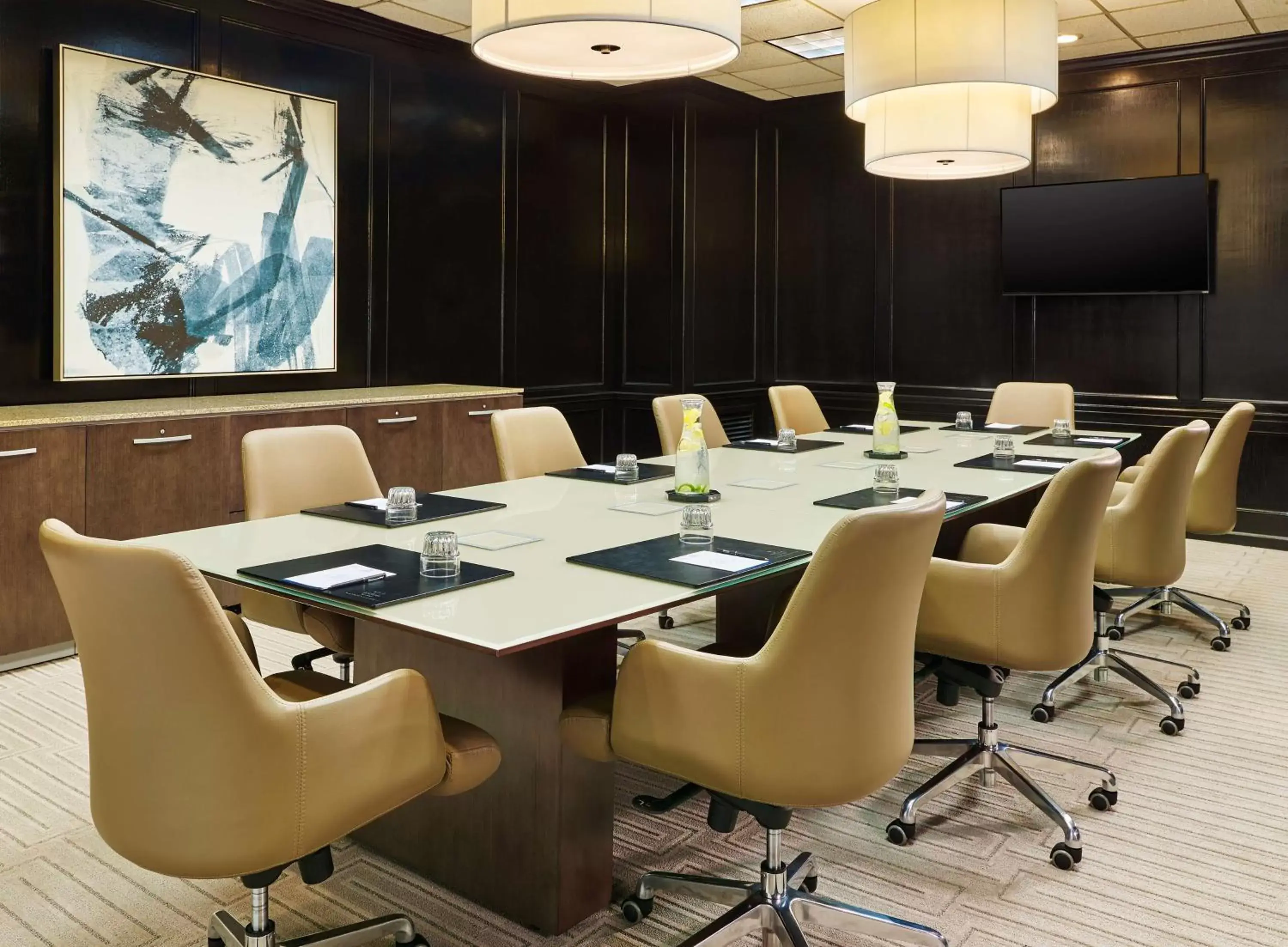 Meeting/conference room in Hilton Kansas City Airport