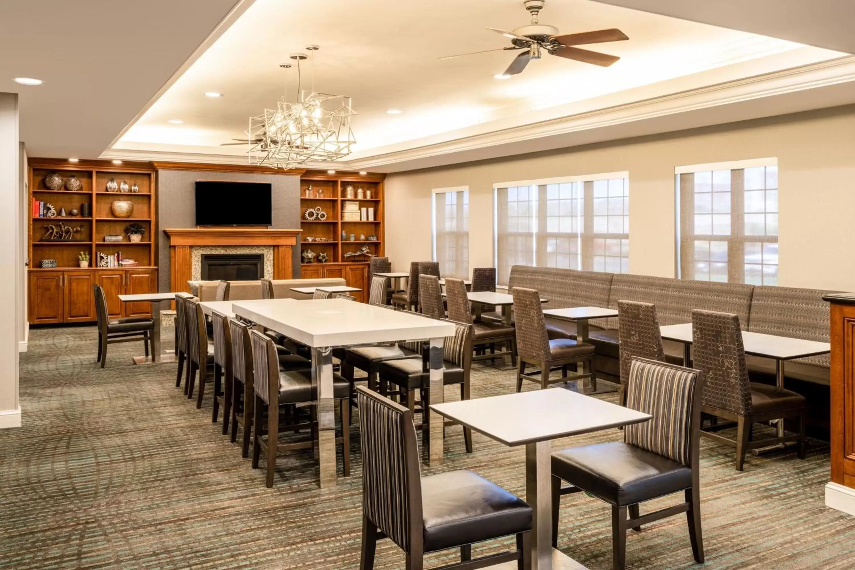 Lobby or reception, Restaurant/Places to Eat in Residence Inn Colorado Springs North/Air Force Academy