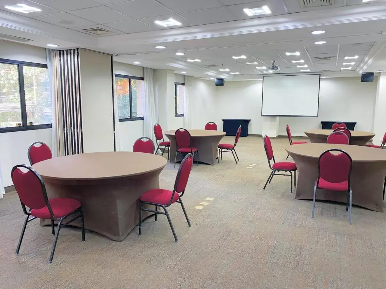 Meeting/conference room in Clarion Faria Lima